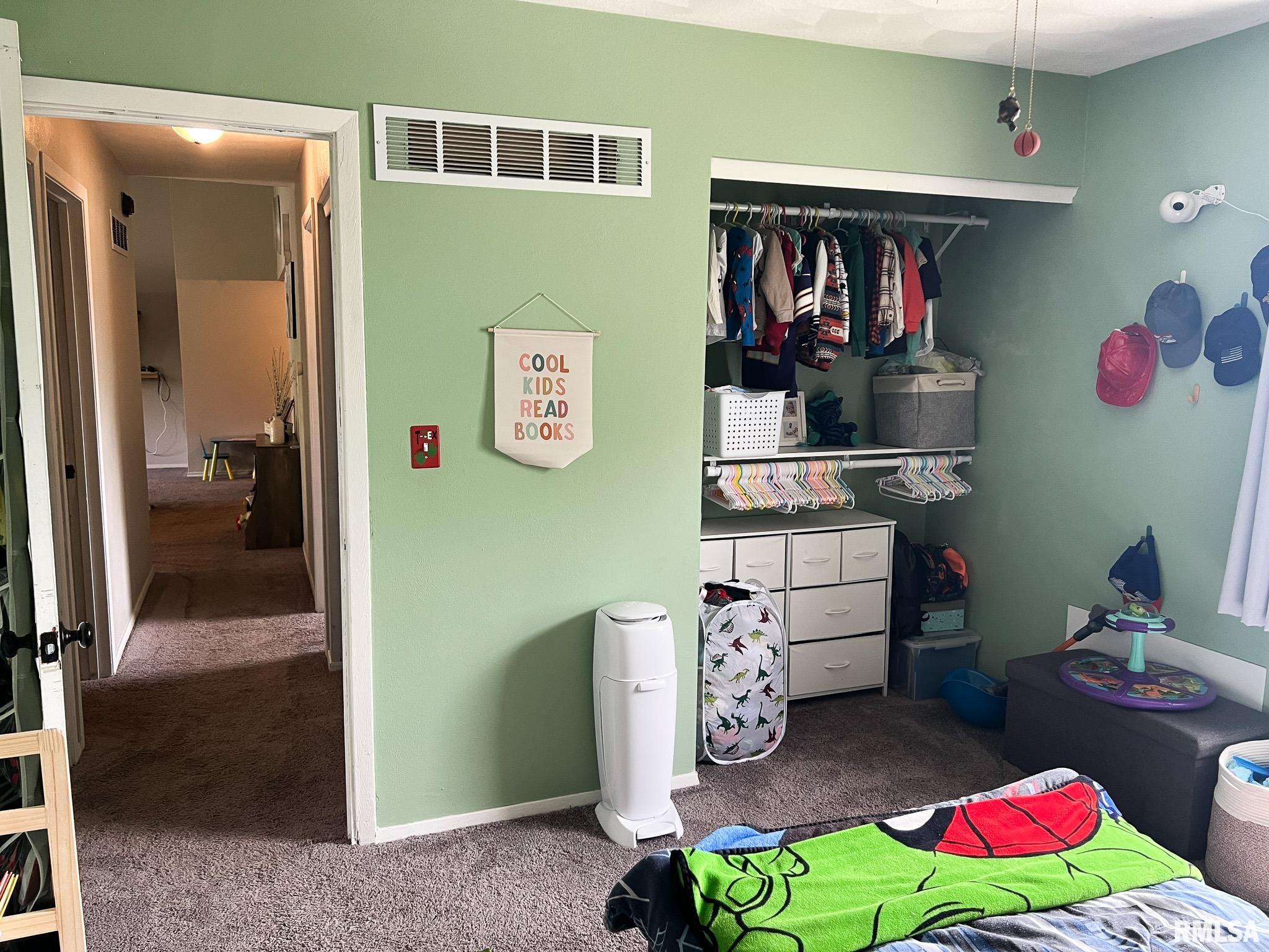 14720 N Grandview Drive, Chillicothe, Illinois image 23