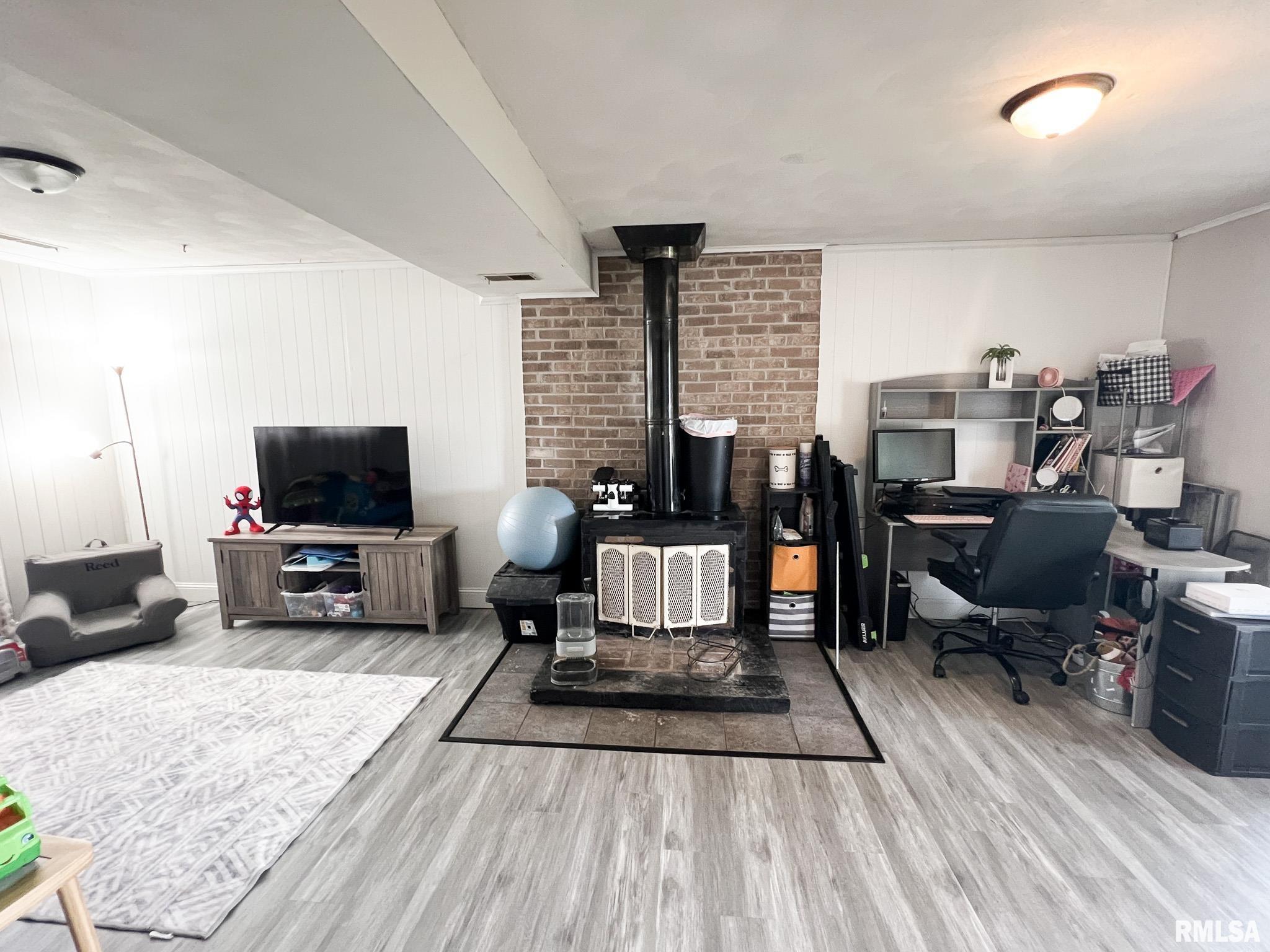 14720 N Grandview Drive, Chillicothe, Illinois image 32