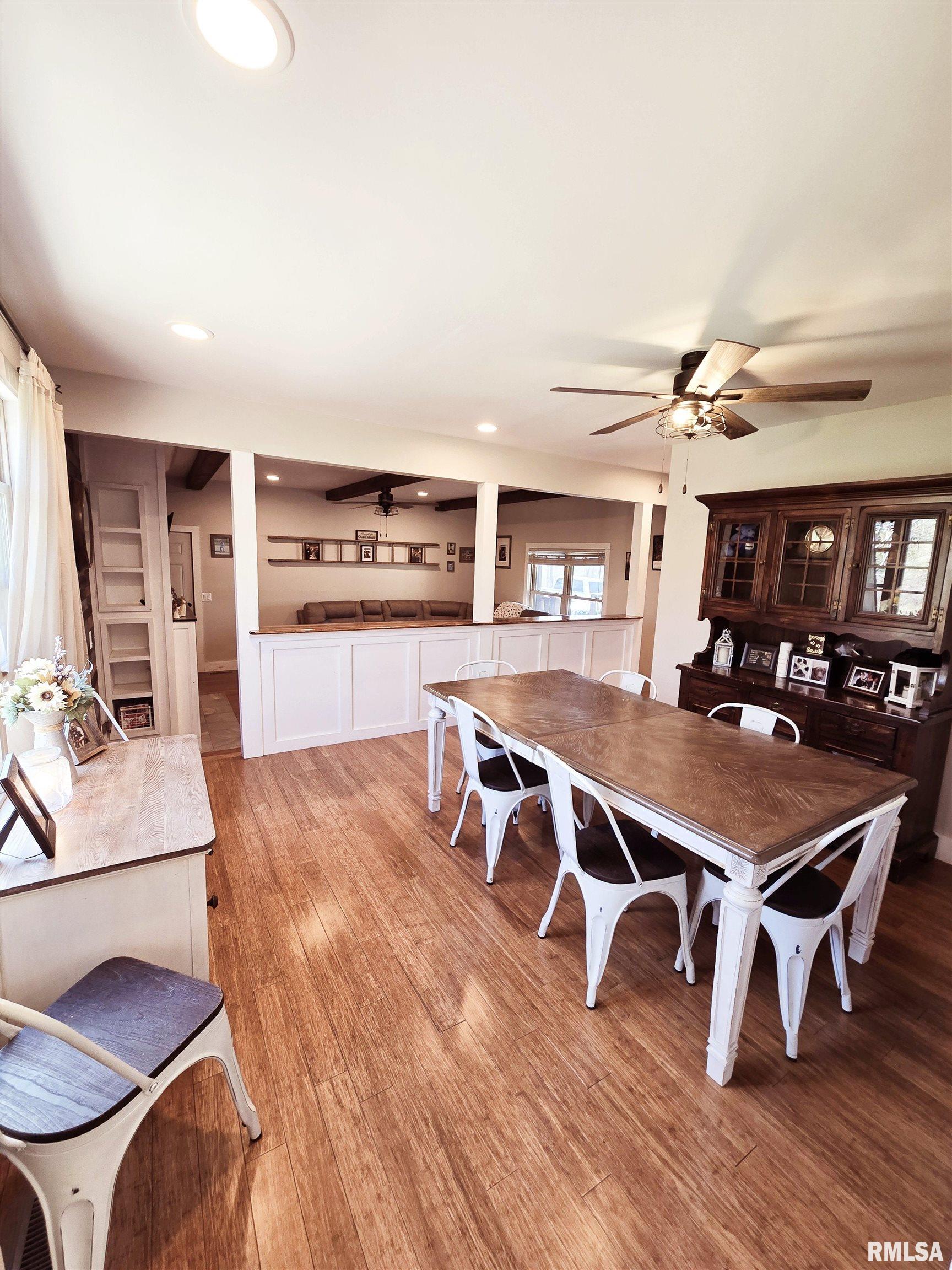 192 Brentwood Circle, Dahinda, Illinois image 10