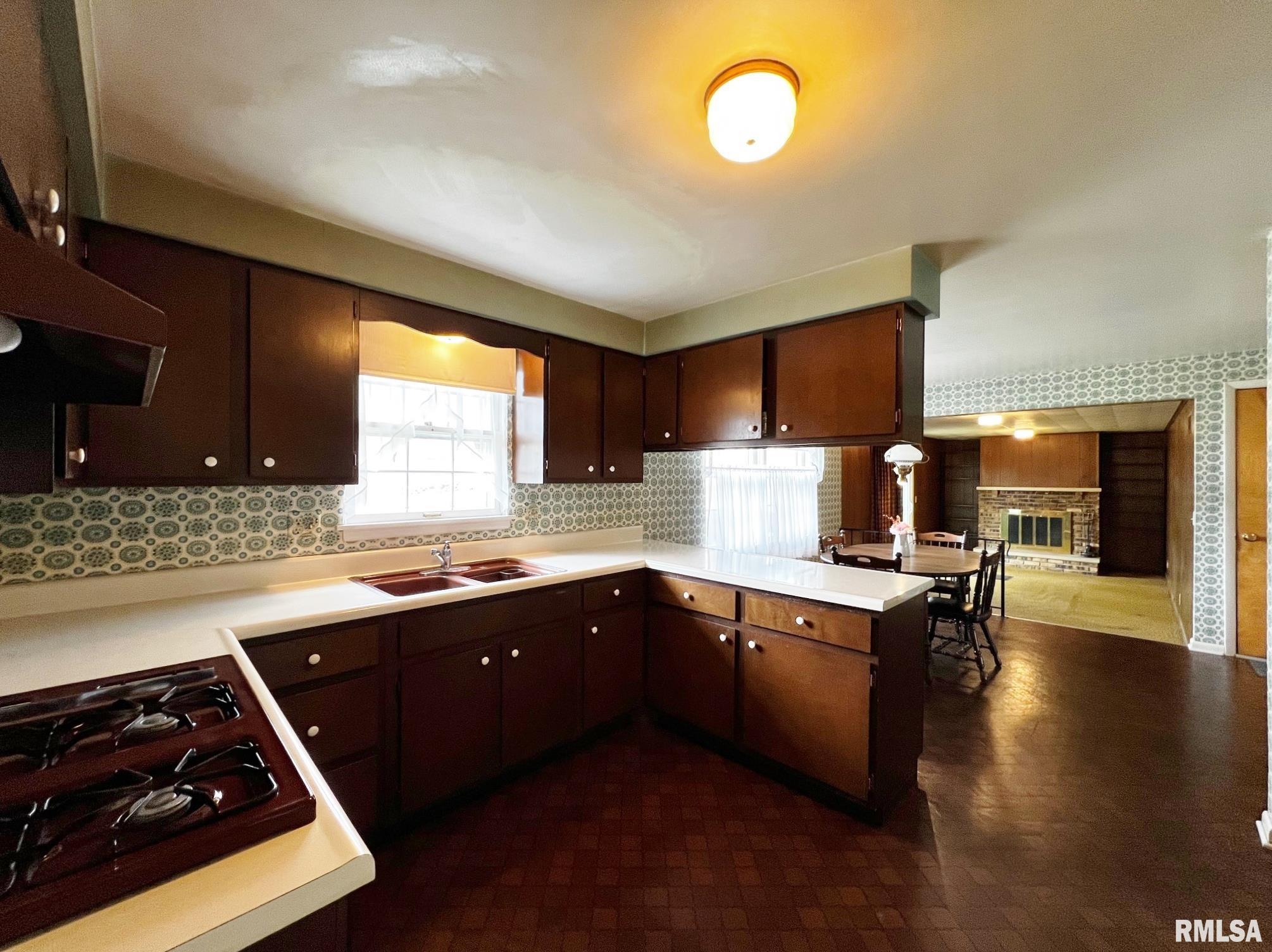 1717 W Pinewood Place, Peoria, Illinois image 20