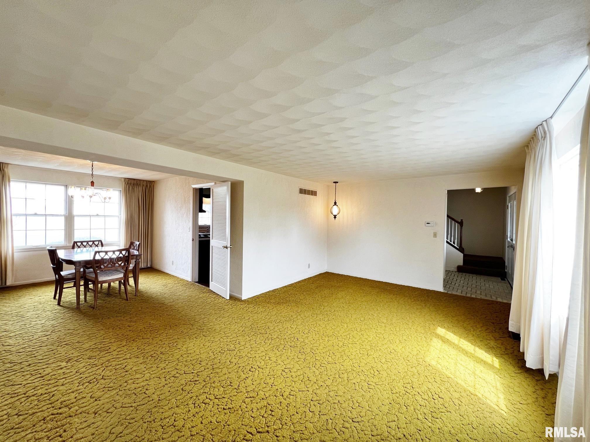 1717 W Pinewood Place, Peoria, Illinois image 16