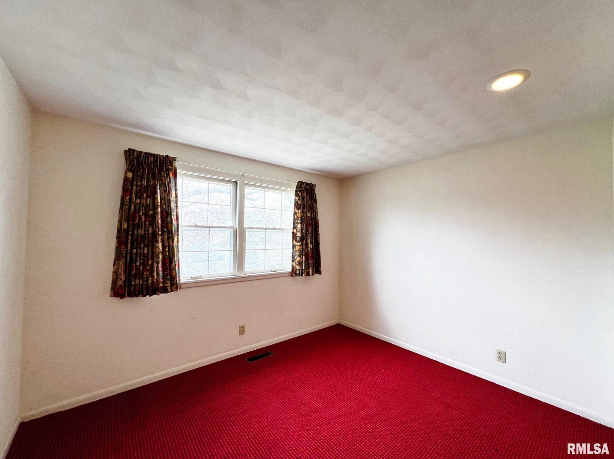 1717 W Pinewood Place, Peoria, Illinois image 37