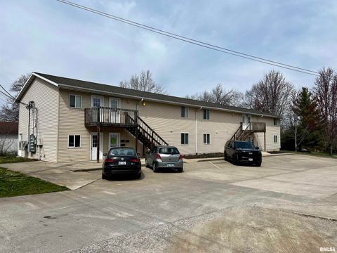 Multifamily For Sale - 605 W Orchard Street<br/> Macomb, IL 61455