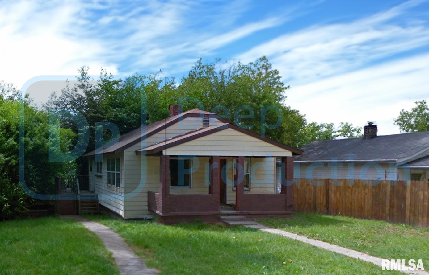 702 Fairview Avenue, Alton, Illinois image 1