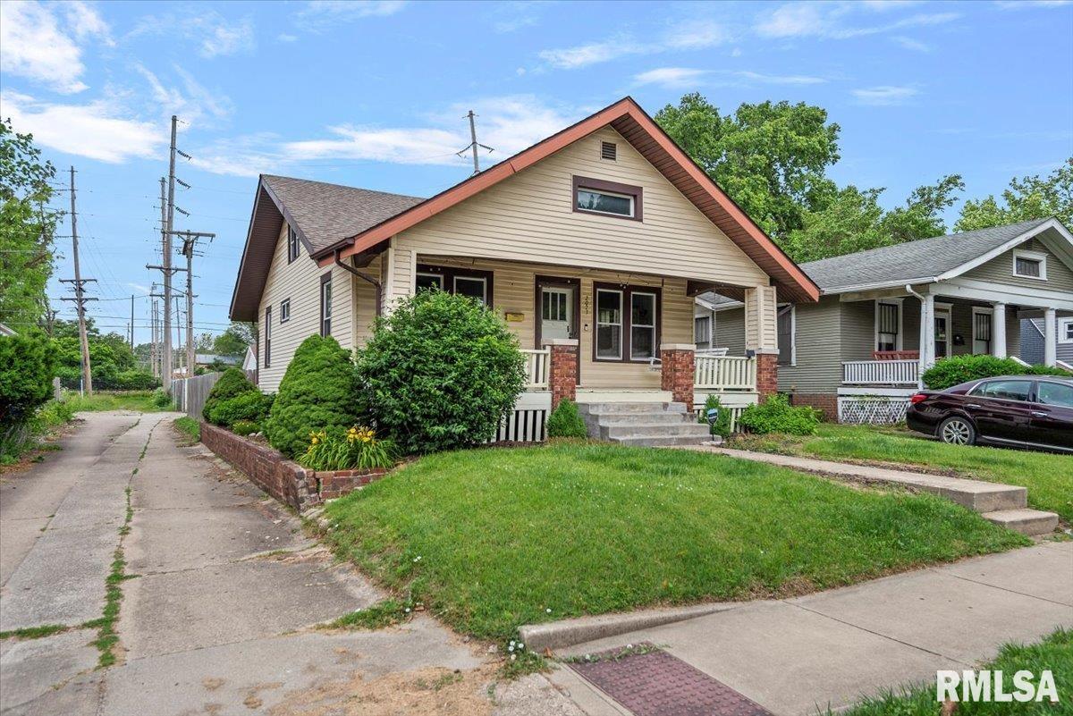 2073 S 4th Street, Springfield, Illinois image 2