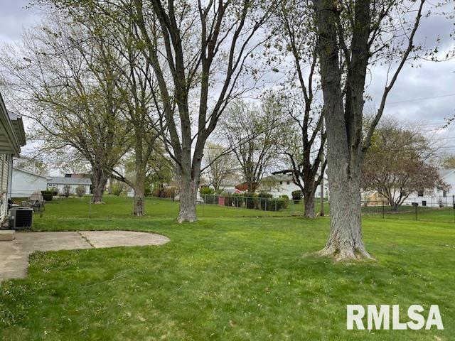 1125 Bobby Avenue, Macomb, Illinois image 34