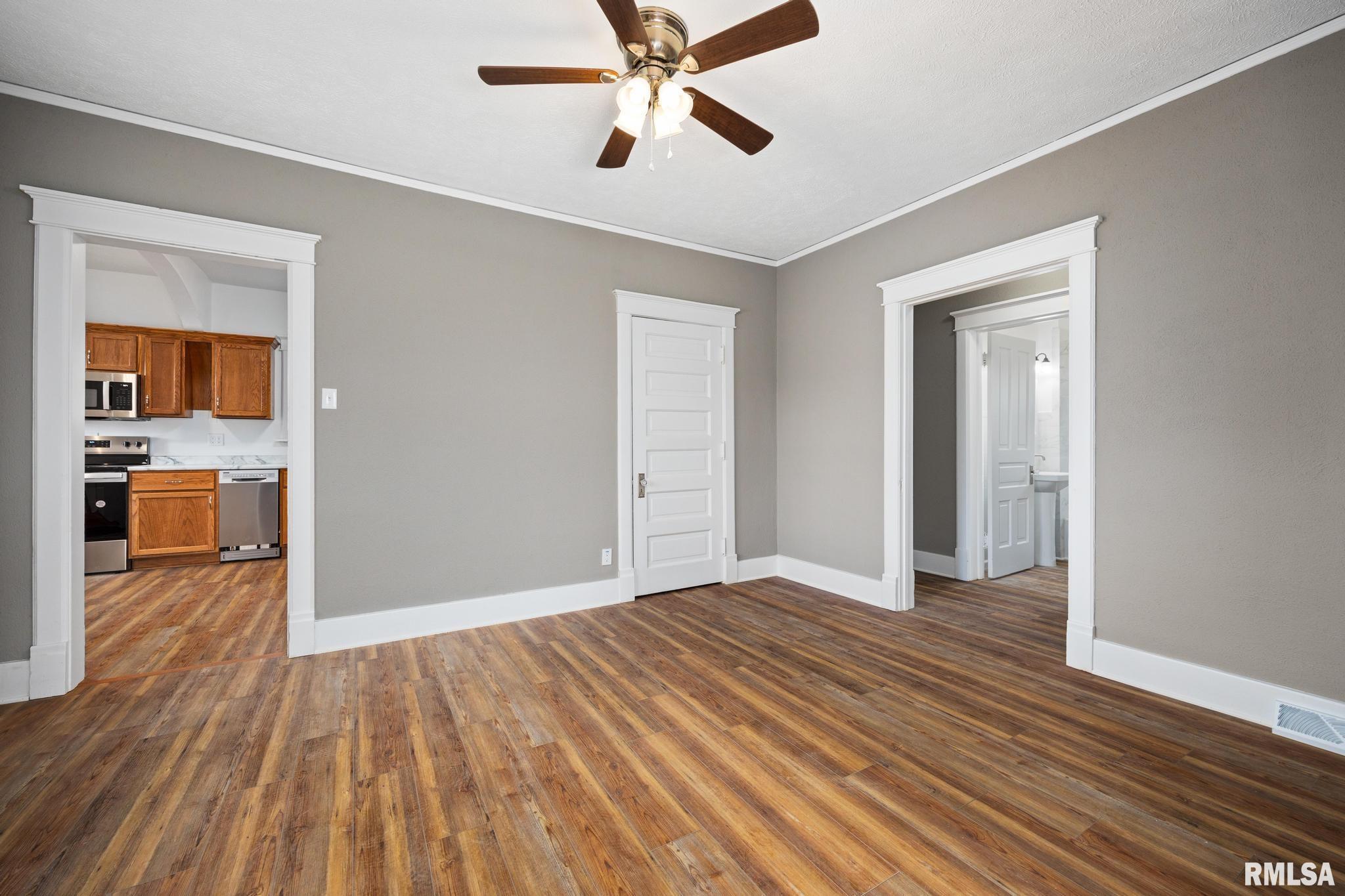 1017 N 4th Street, Chillicothe, Illinois image 12