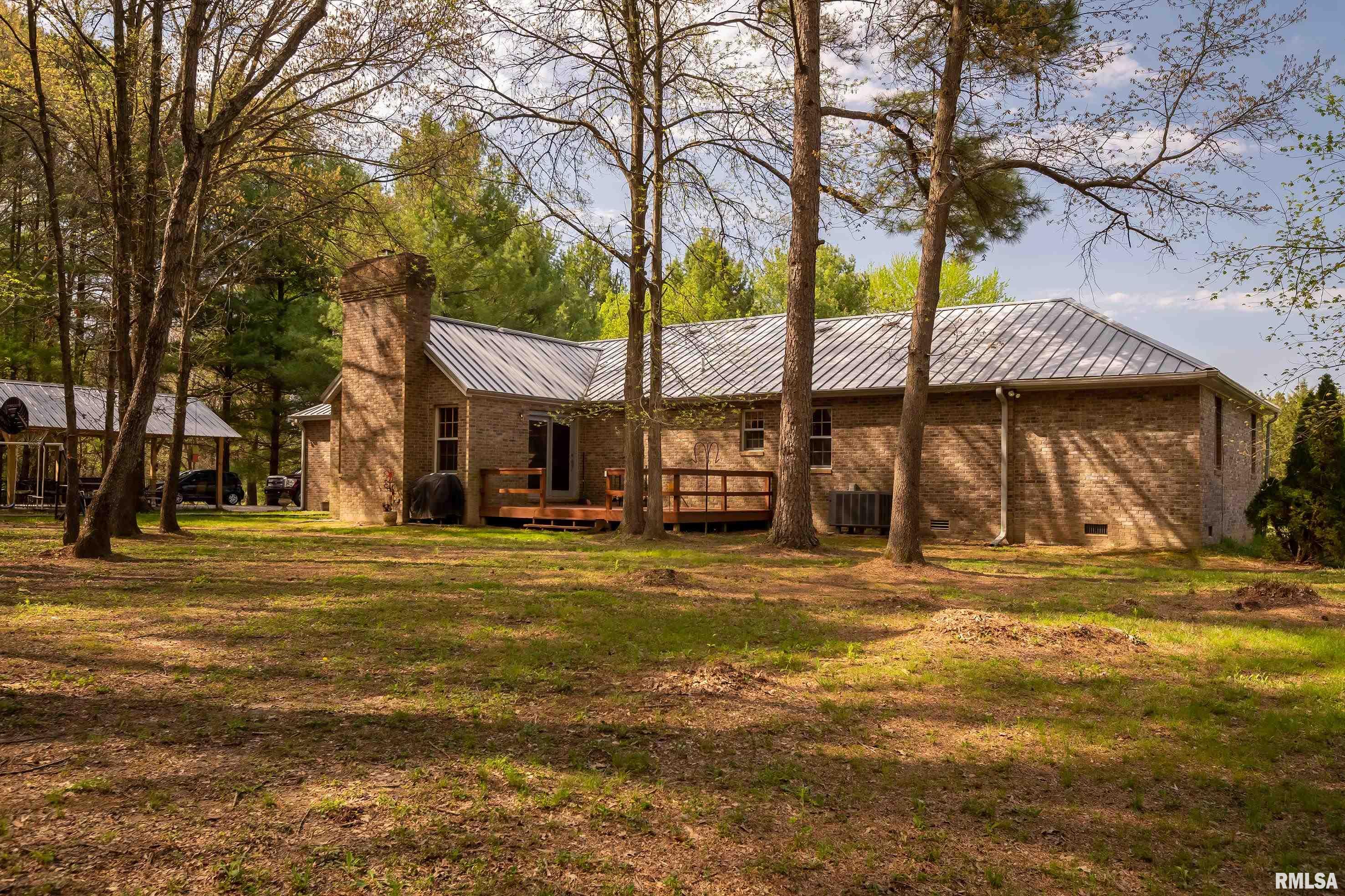 3947 Baptist Camp Road, Carterville, Illinois image 17