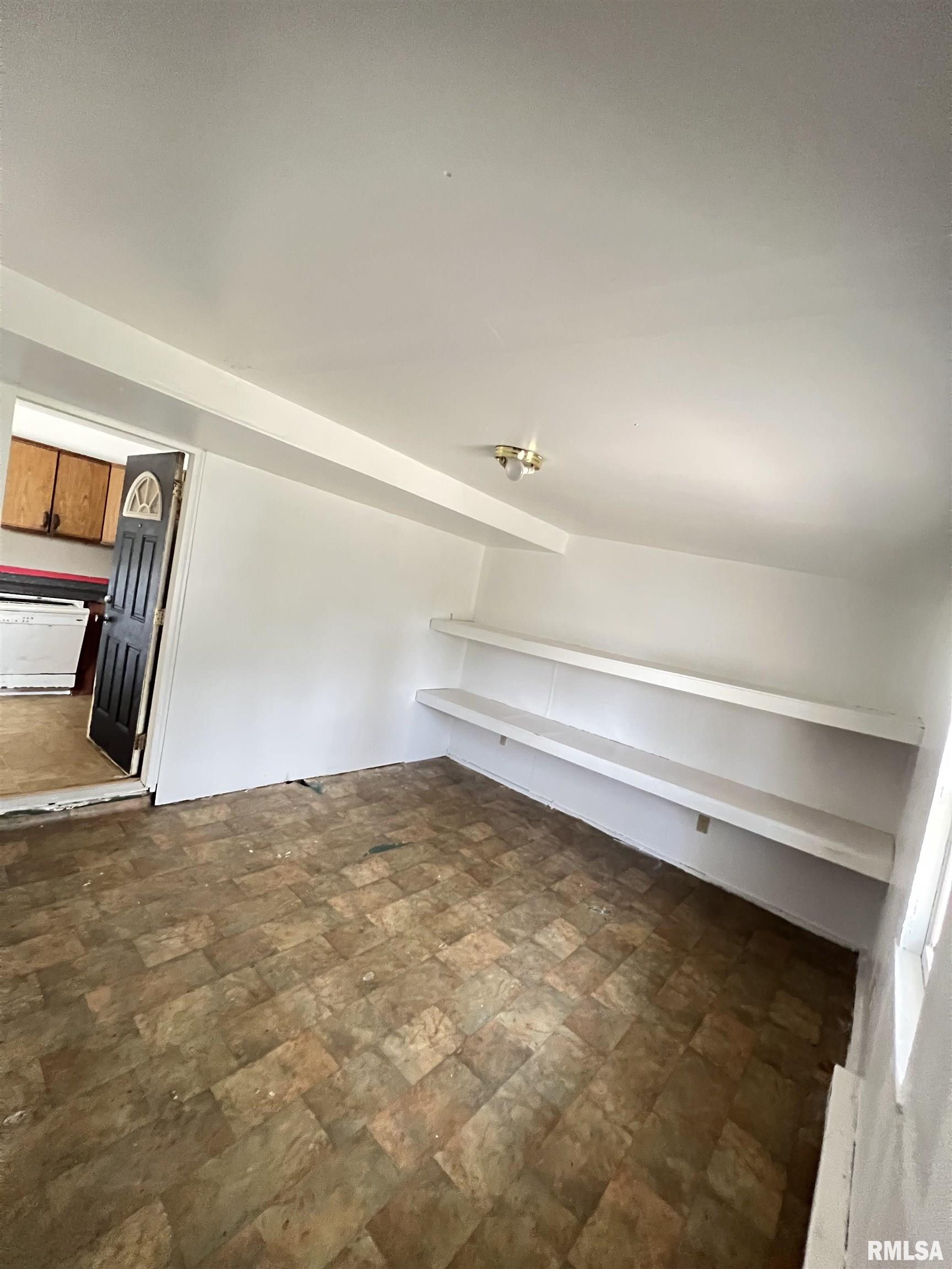 320 S Birchlane Drive, Carbondale, Illinois image 7