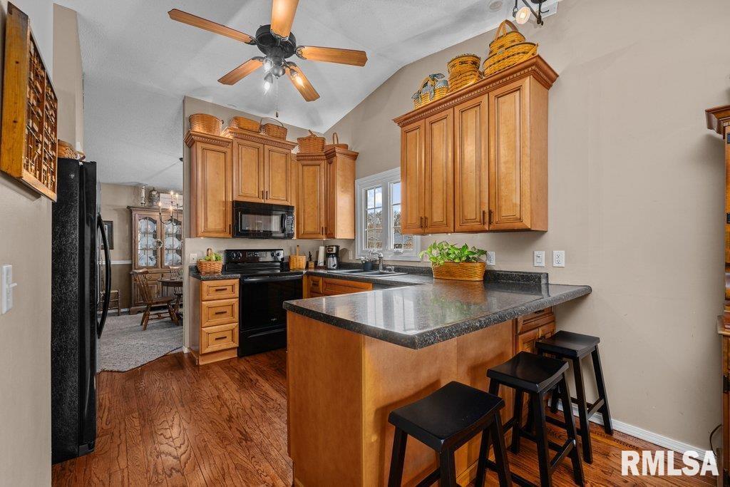 1524 W 46th Place, Davenport, Iowa image 16