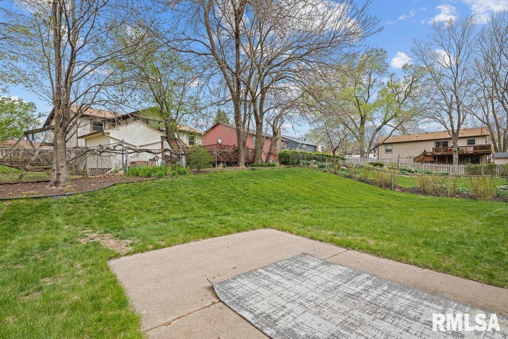 1524 W 46th Place, Davenport, Iowa image 37