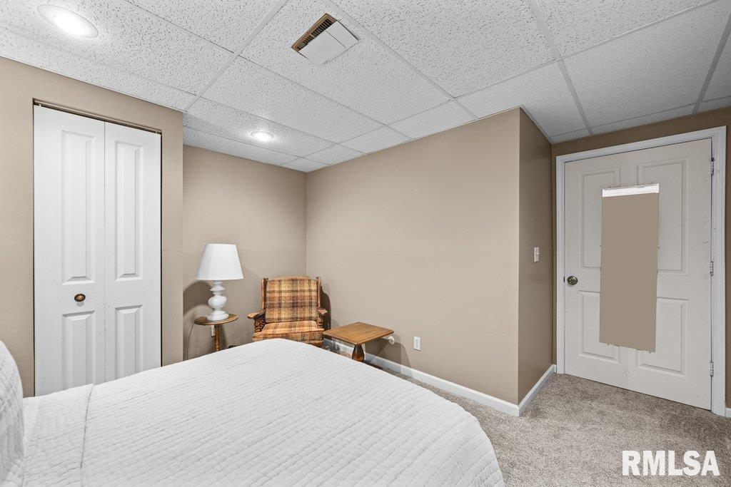 1524 W 46th Place, Davenport, Iowa image 33