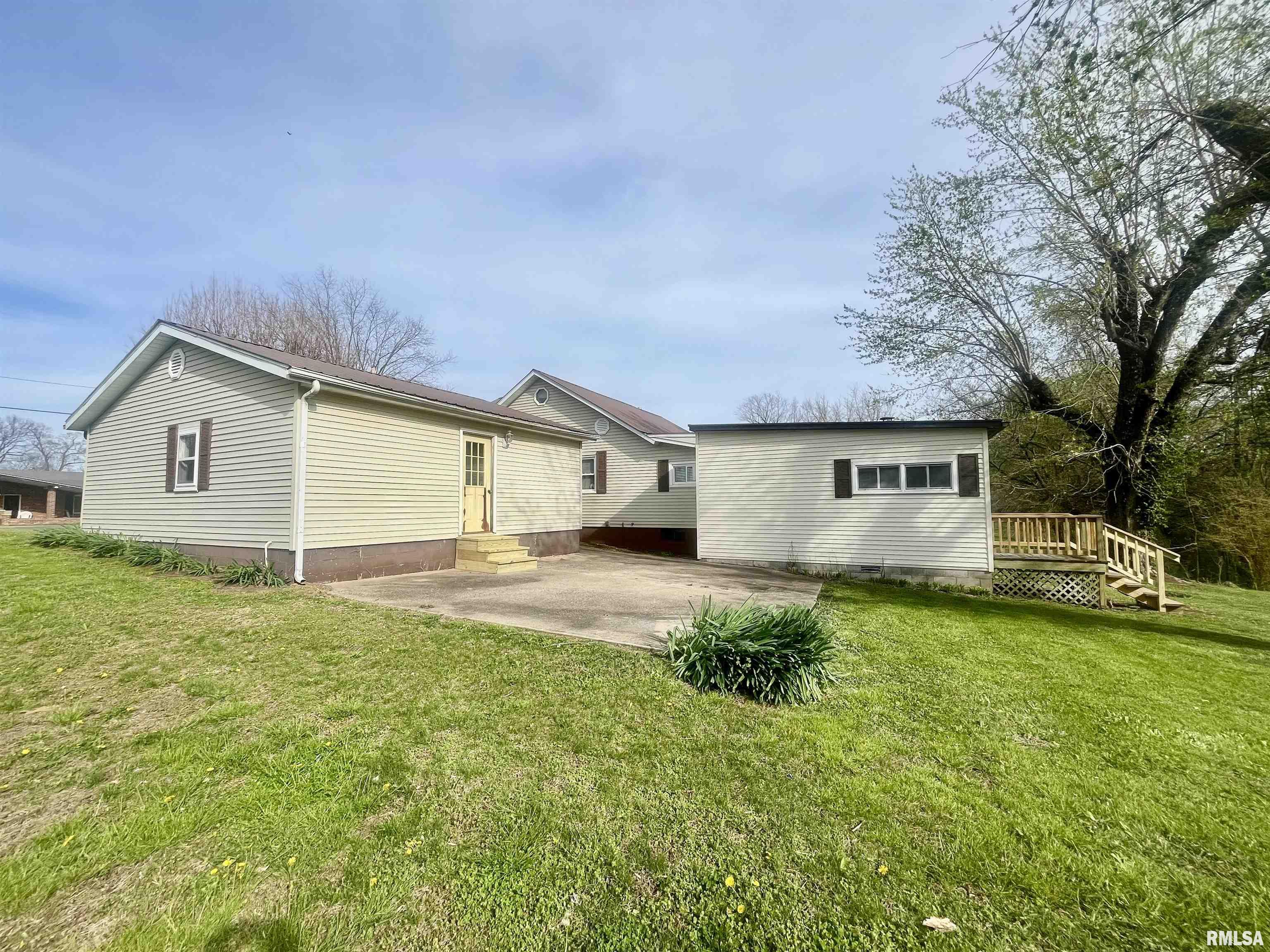 900 Winnebago Avenue, Olmsted, Illinois image 6