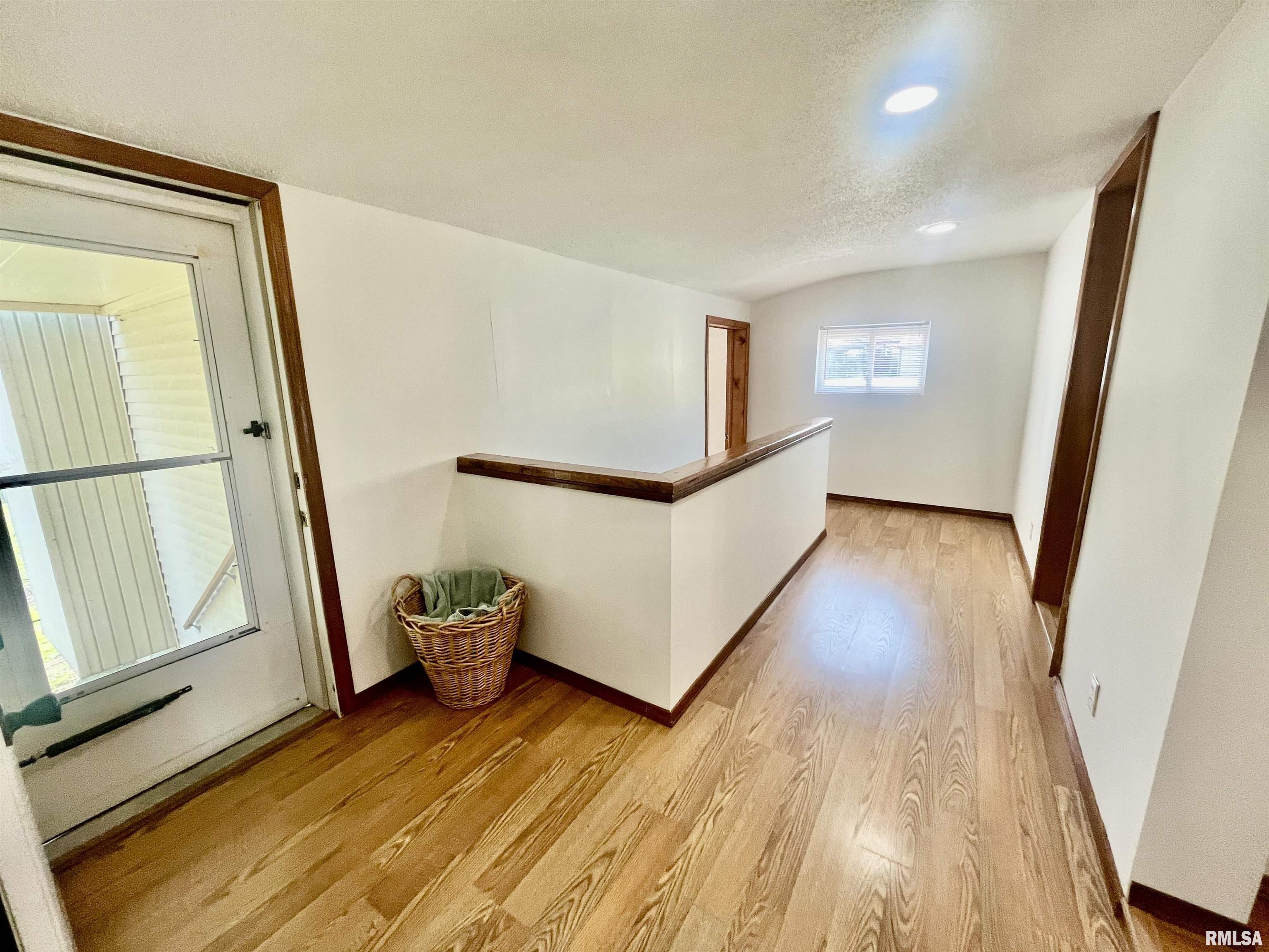 900 Winnebago Avenue, Olmsted, Illinois image 38