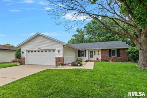 Homes For Sale - 8101 Tack Lane<br/> Springfield, IL 62712