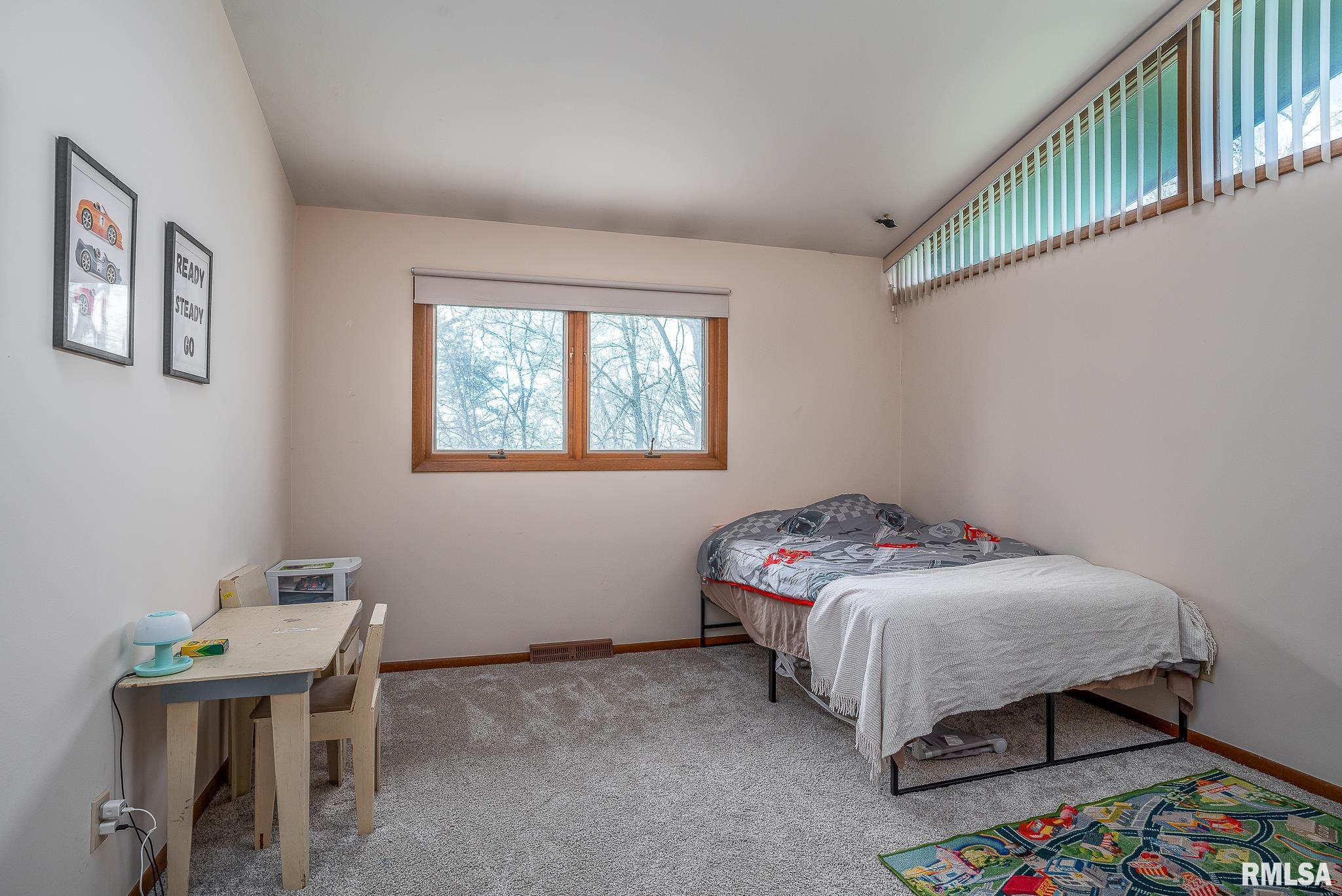 5372 36th Avenue Court, Moline, Illinois image 17