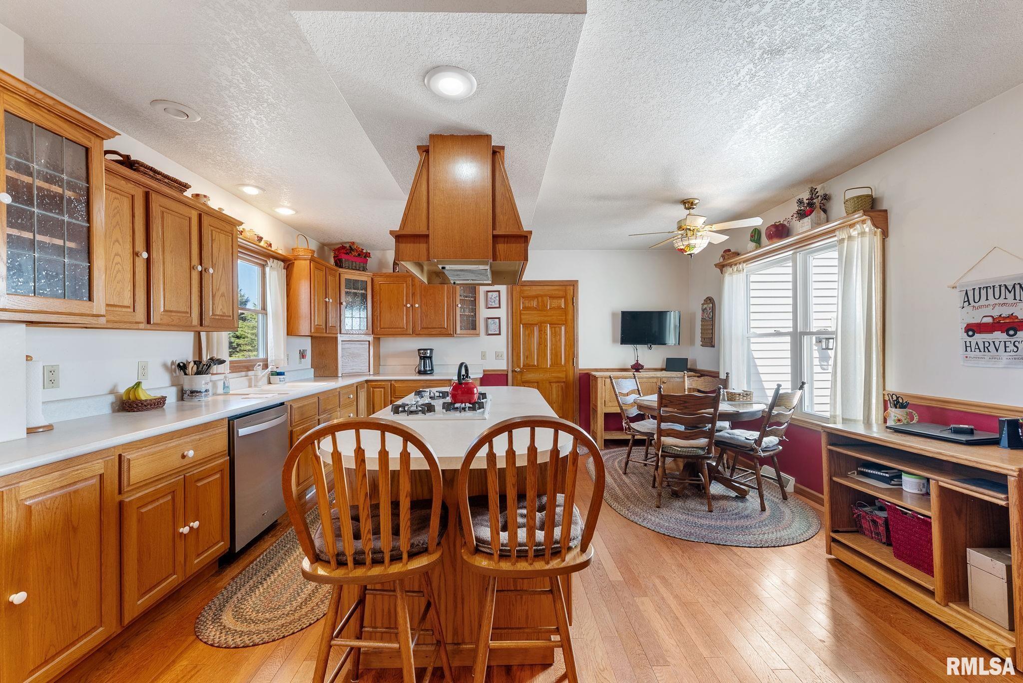 12817 154th Street West, Taylor Ridge, Illinois image 16