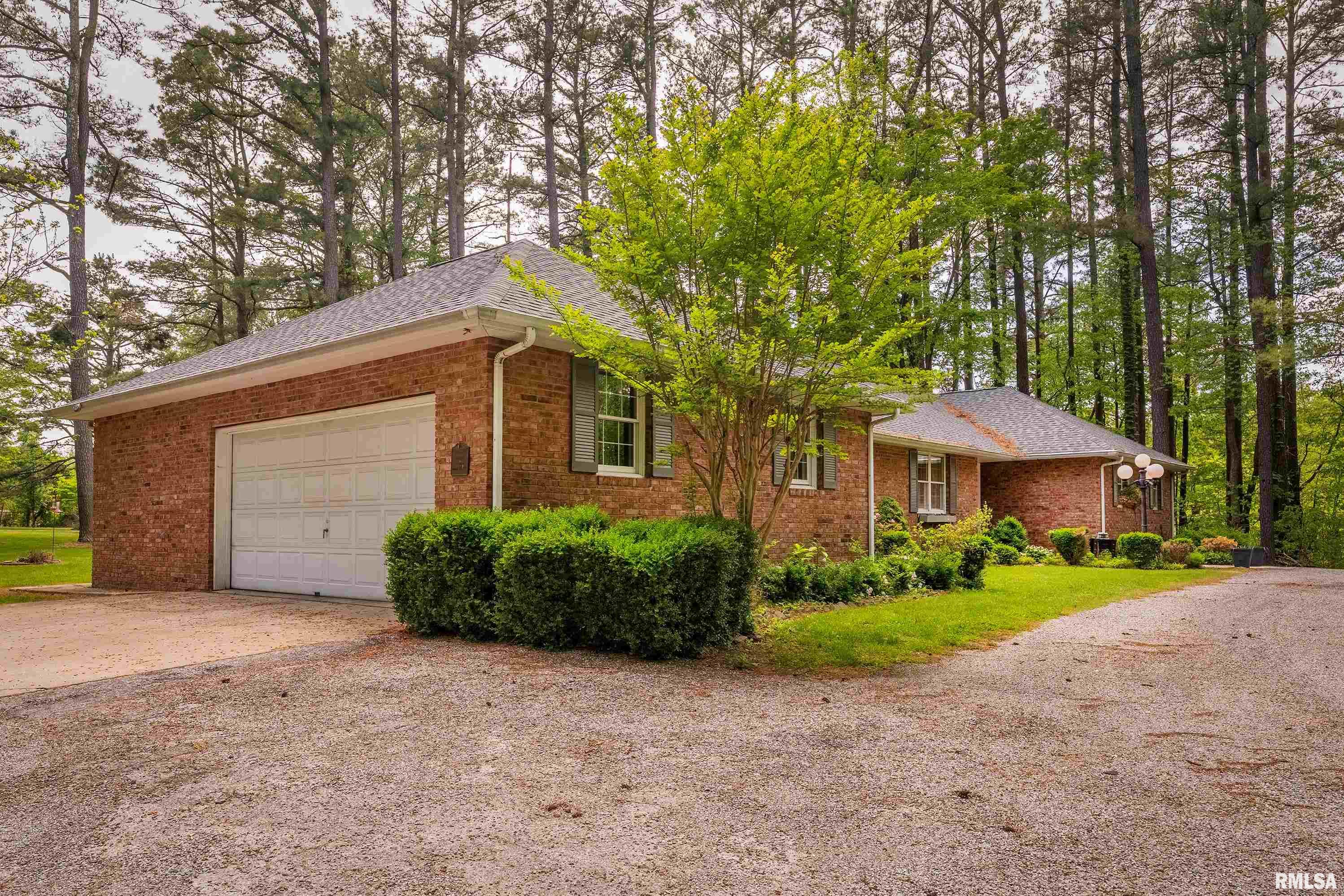230 Blue Moon Road, Carbondale, Illinois image 12