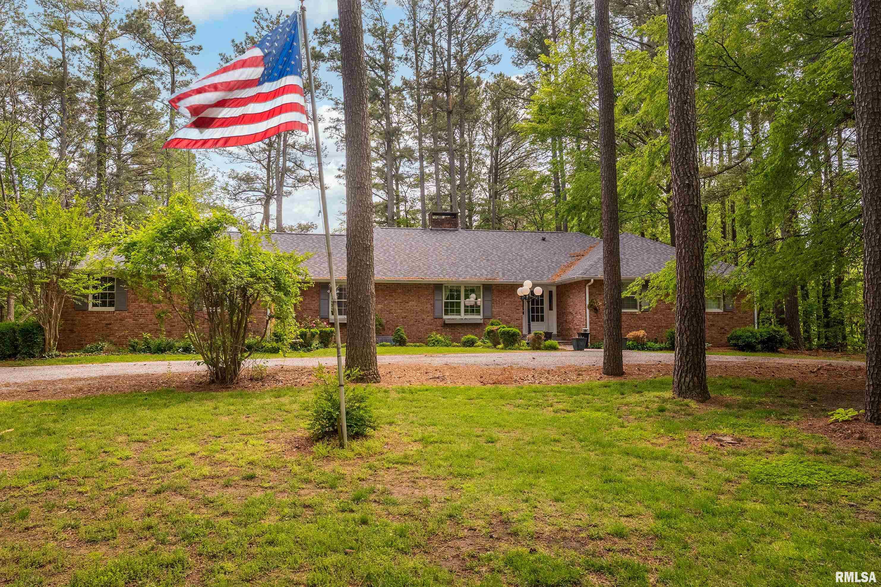 230 Blue Moon Road, Carbondale, Illinois image 3