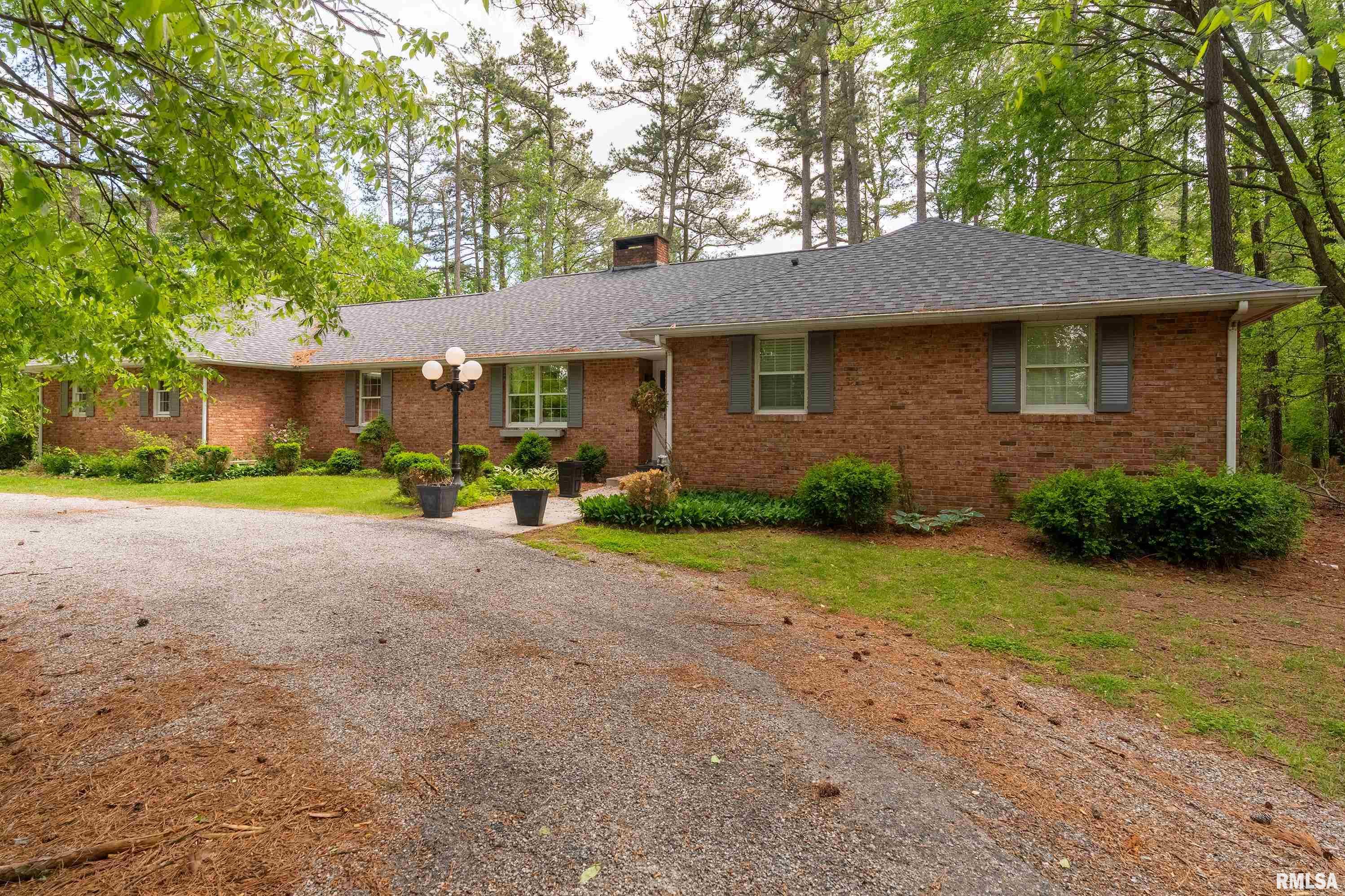 230 Blue Moon Road, Carbondale, Illinois image 9