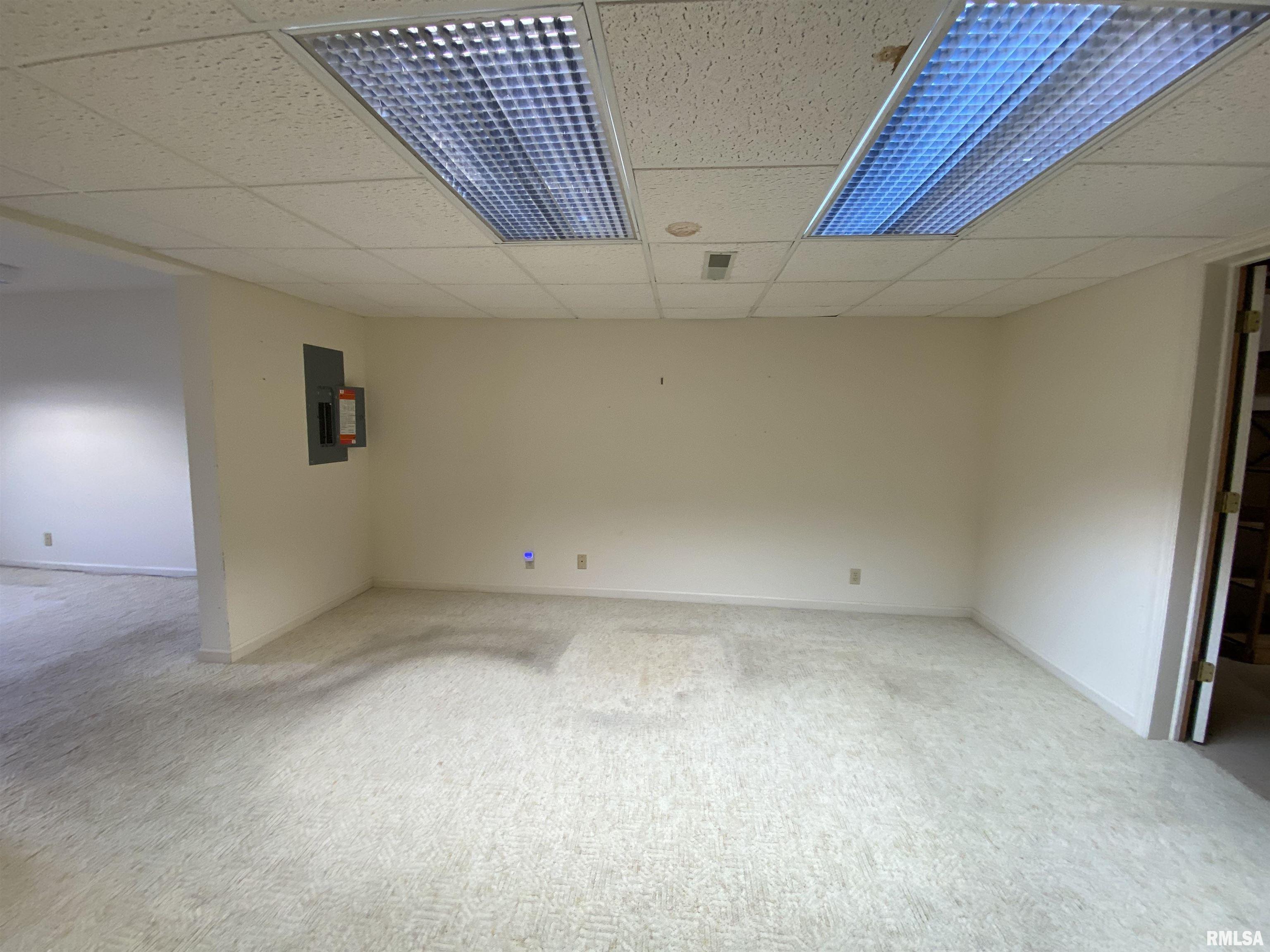 915 W Chalon Place, Peoria, Illinois image 48