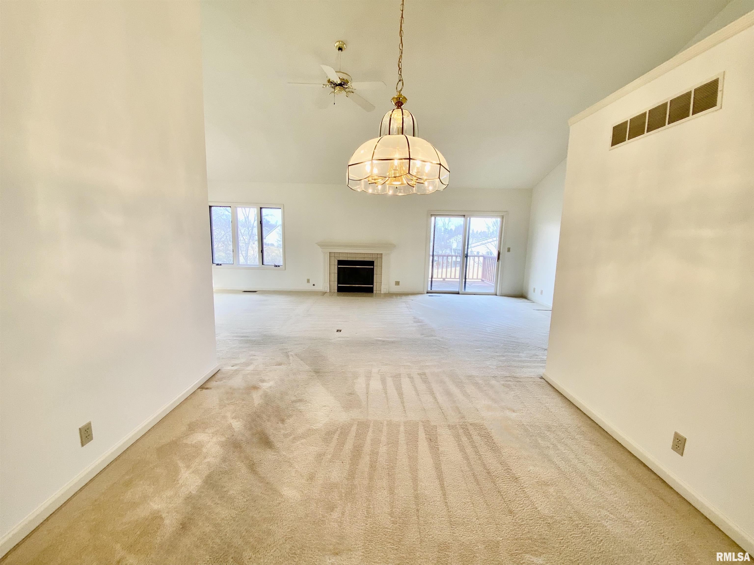 915 W Chalon Place, Peoria, Illinois image 16