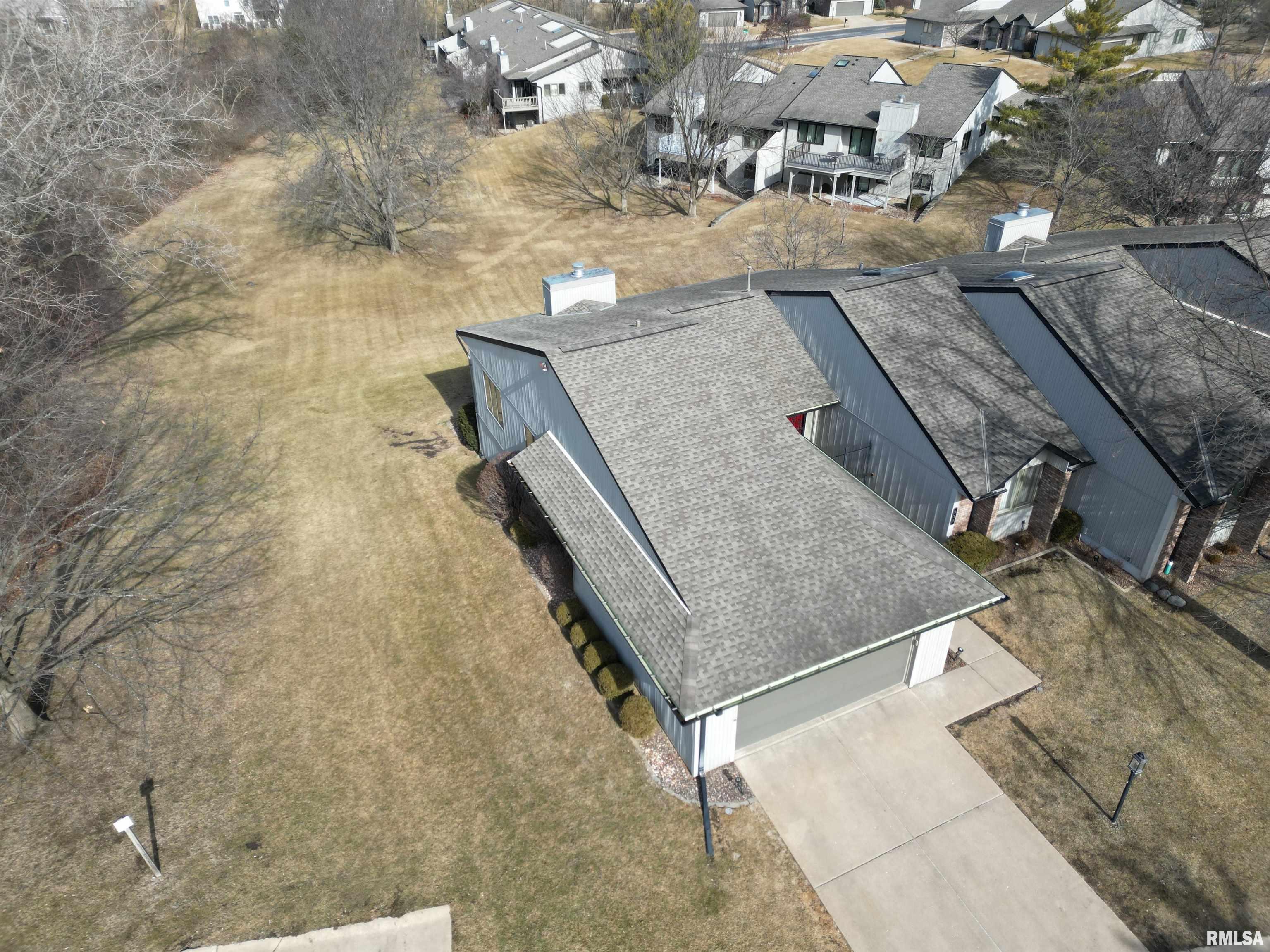 915 W Chalon Place, Peoria, Illinois image 2
