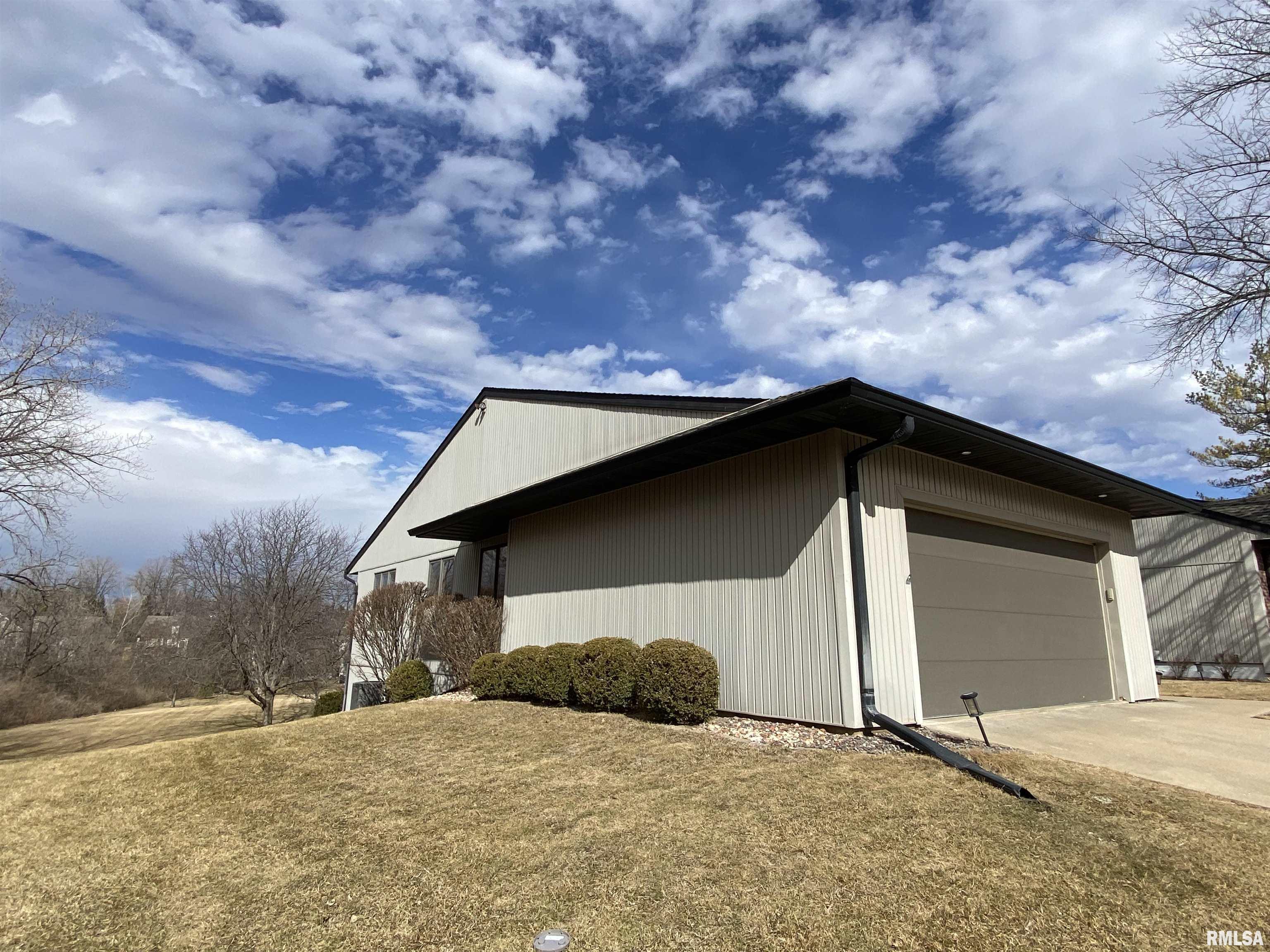 915 W Chalon Place, Peoria, Illinois image 5