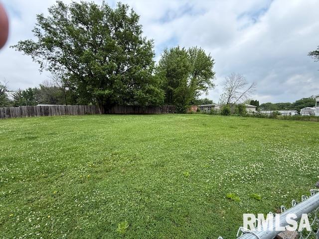 11669 108th Avenue, Davenport, Iowa image 2