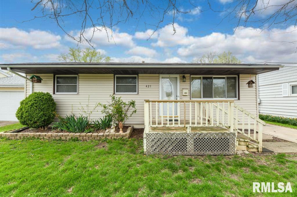 421 Capri Street, Pekin, Illinois image 1