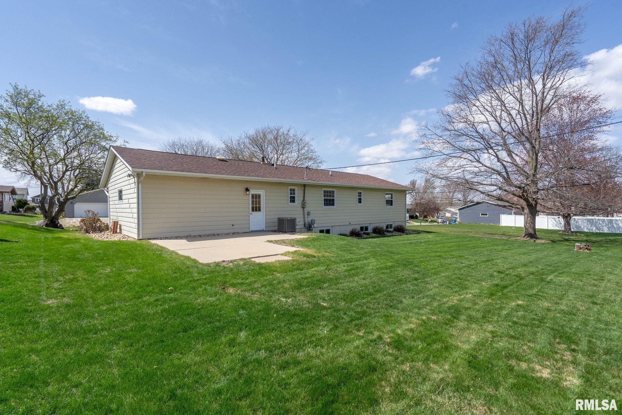 206 13th Avenue, De Witt, Iowa image 31