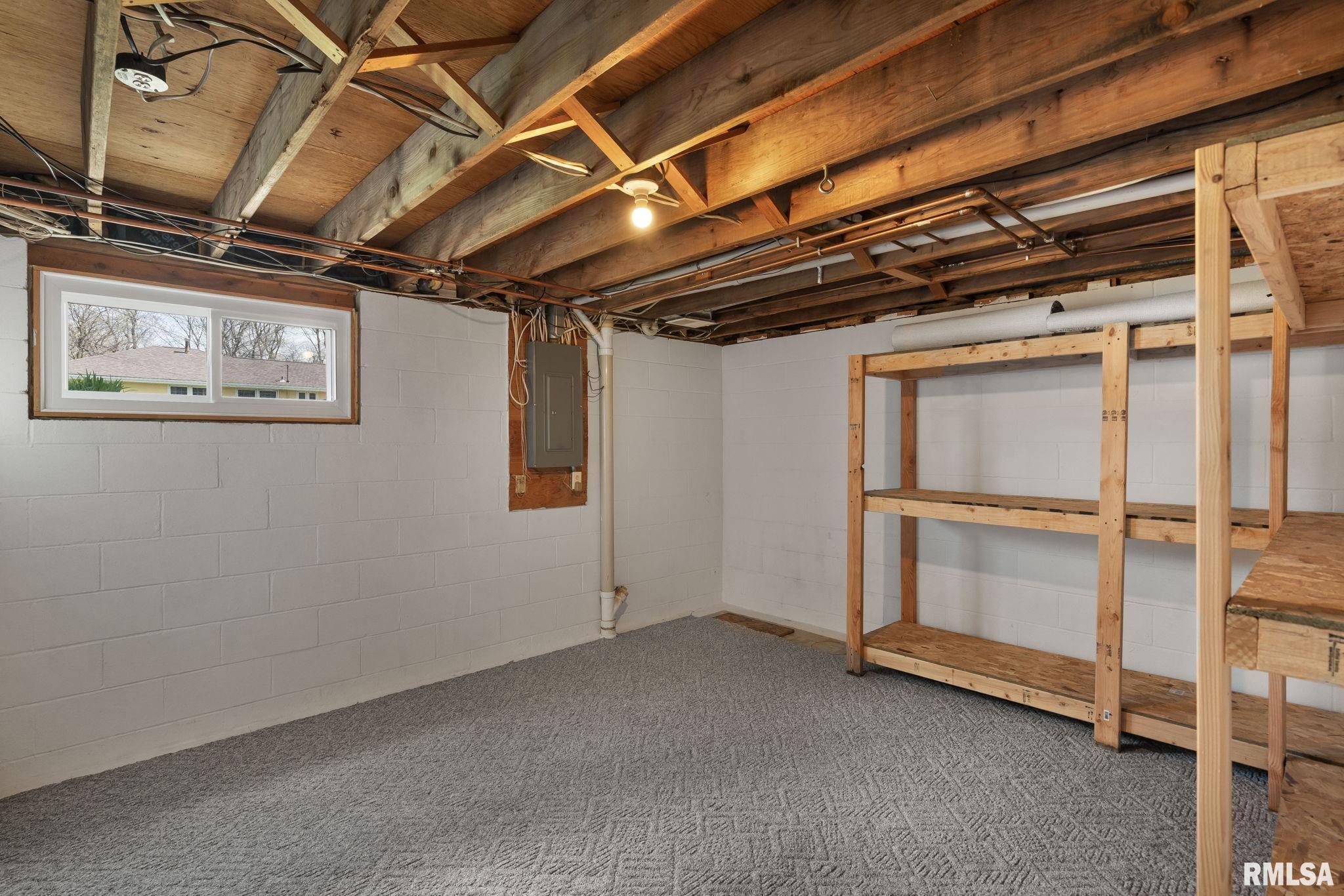 206 13th Avenue, De Witt, Iowa image 24