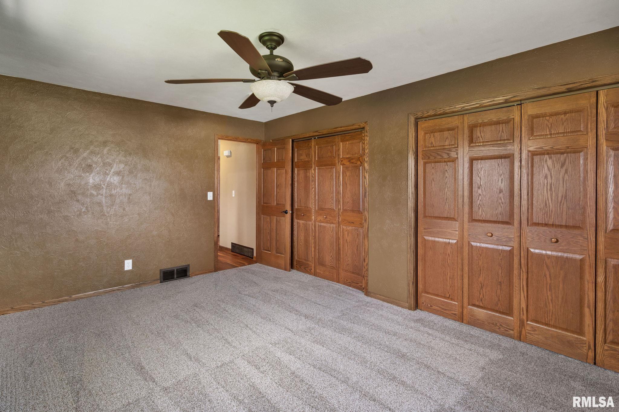 206 13th Avenue, De Witt, Iowa image 14