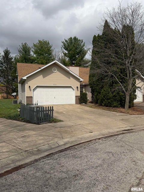 Condo For Sale - 2003 Clara Mae Court<br/> Sangamon County, Springfield, IL 62711