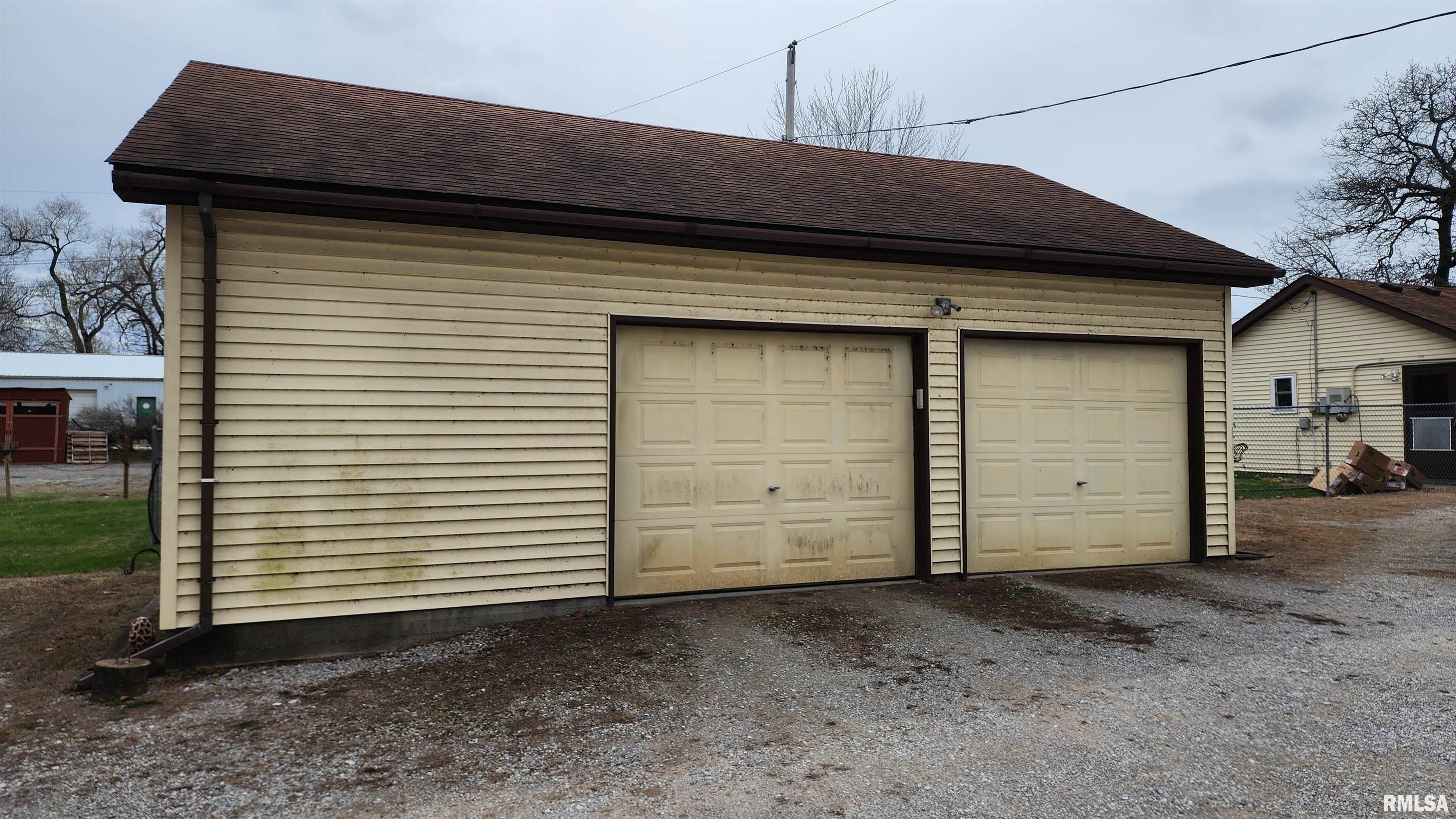 928 Cottage Road, New Boston, Illinois image 2