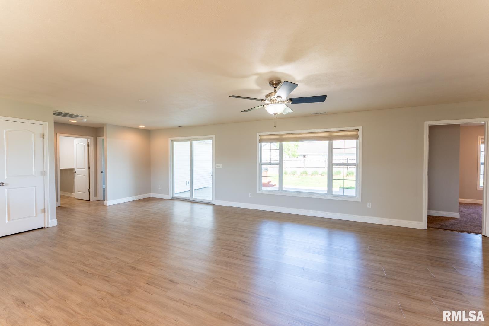 11280 Alta Drive, Carterville, Illinois image 31