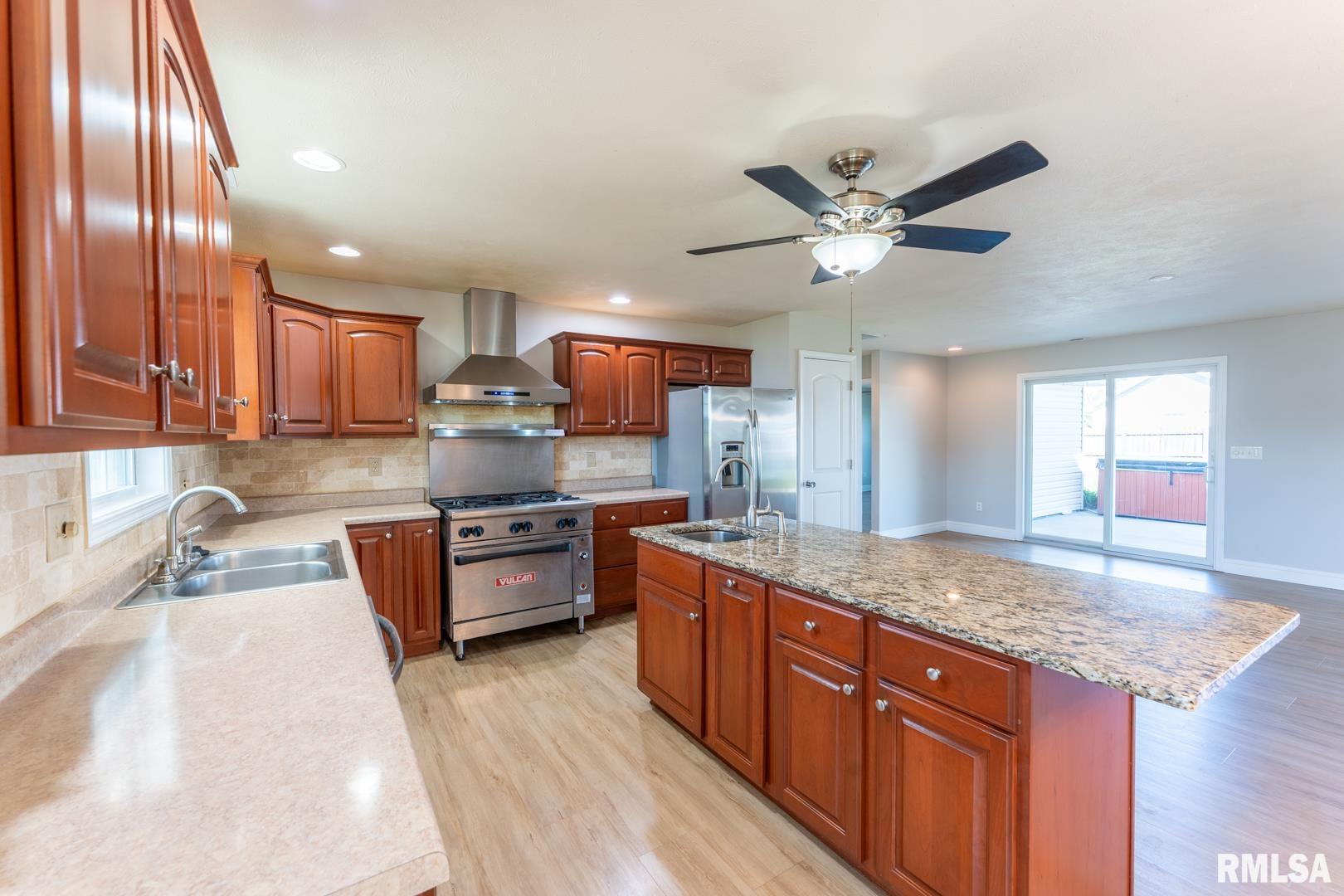 11280 Alta Drive, Carterville, Illinois image 18