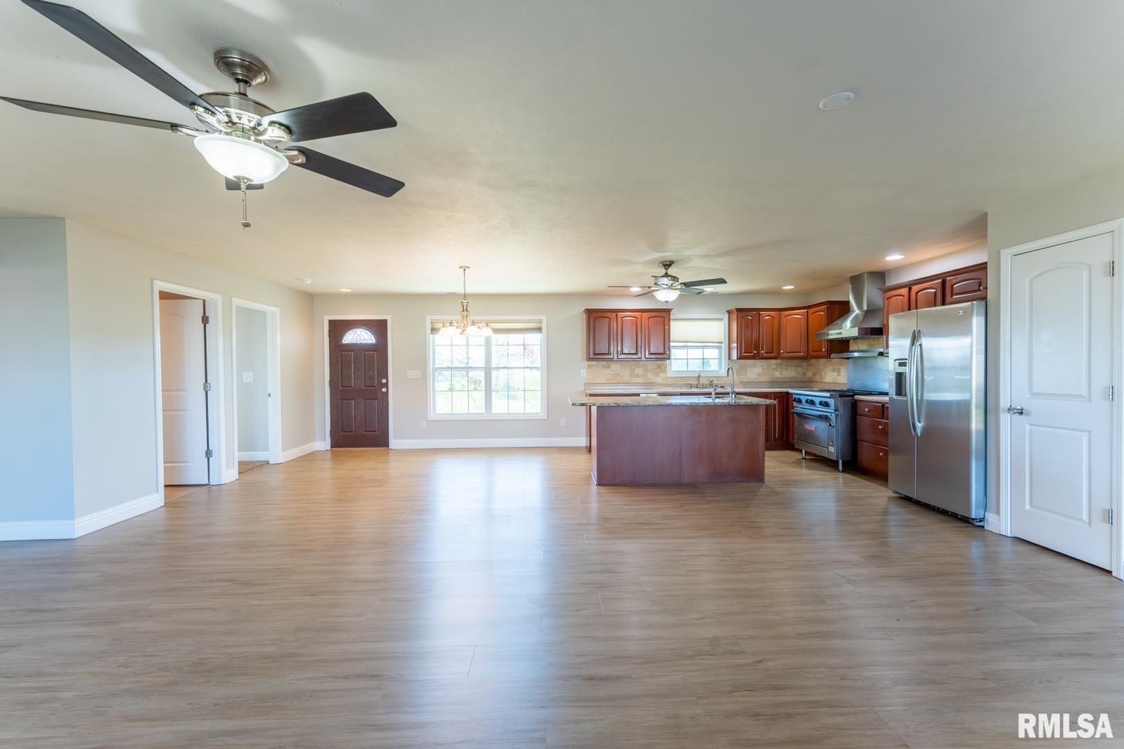 11280 Alta Drive, Carterville, Illinois image 12