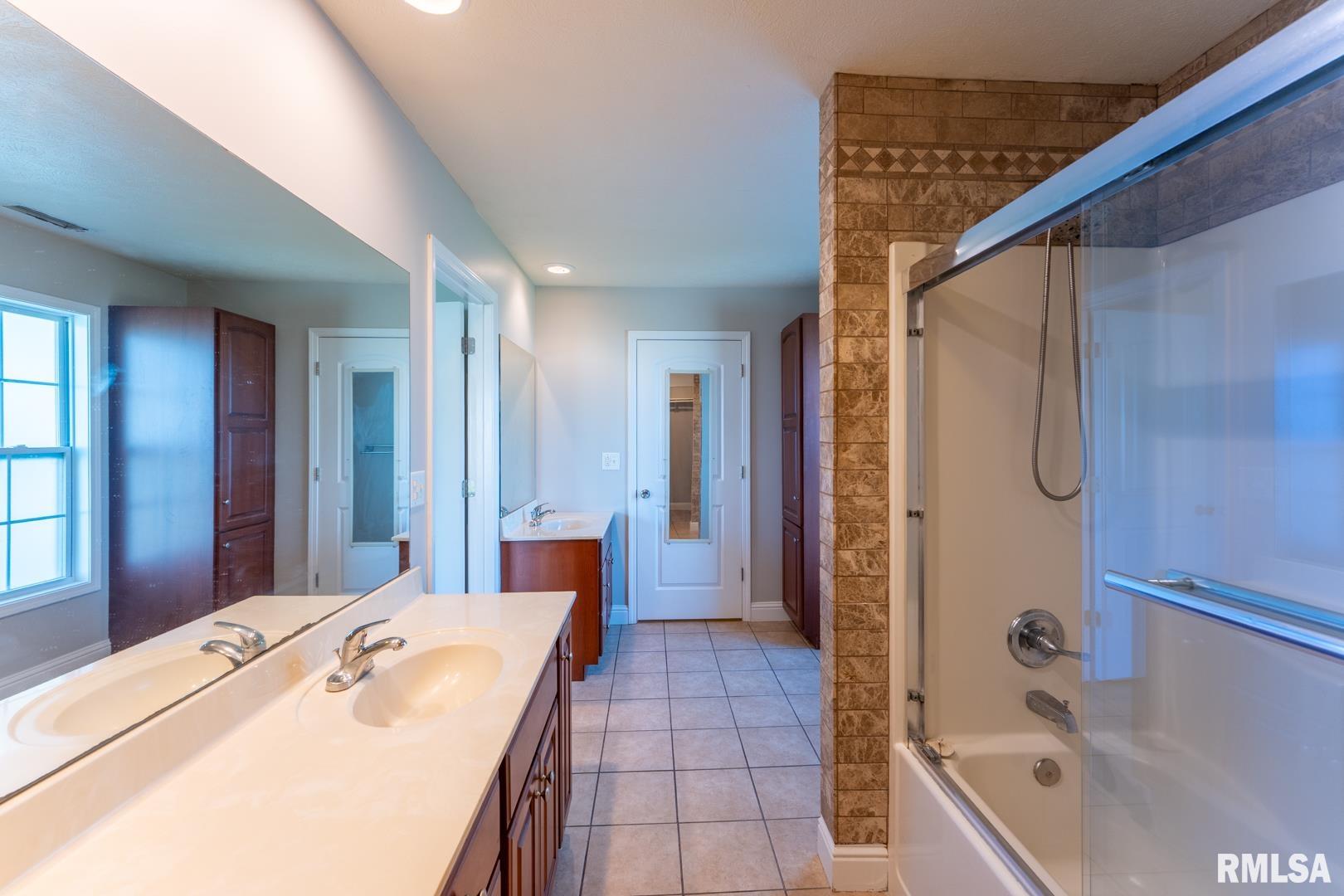 11280 Alta Drive, Carterville, Illinois image 36