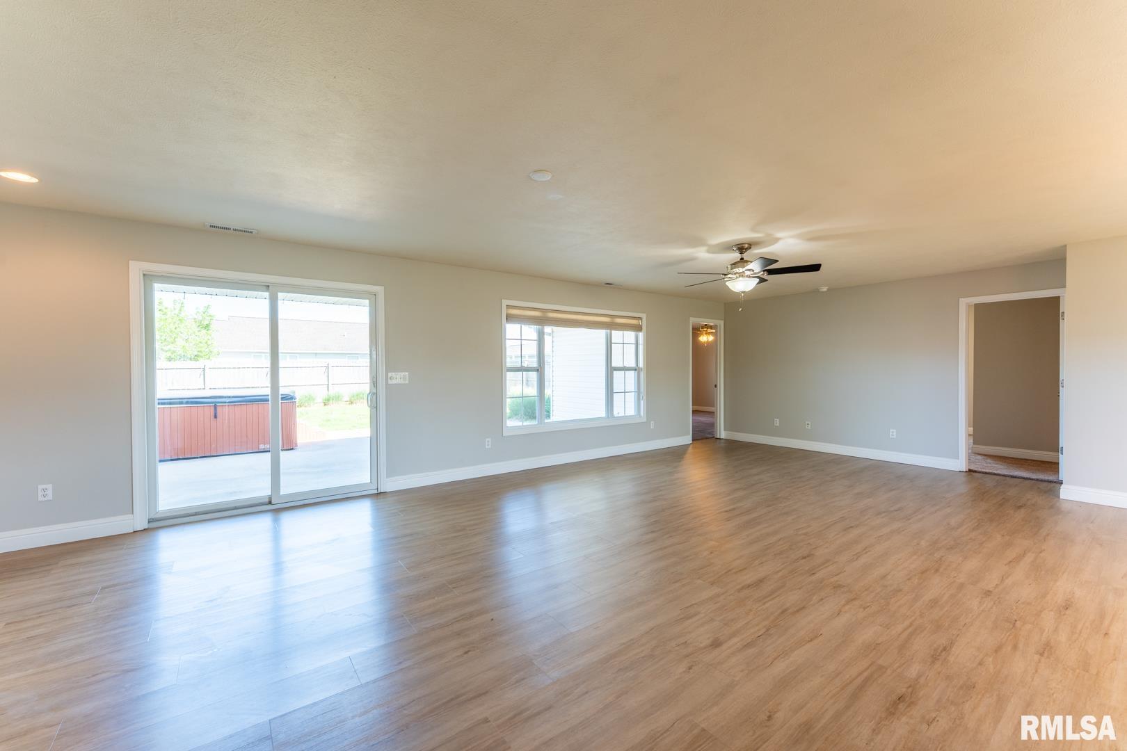 11280 Alta Drive, Carterville, Illinois image 11