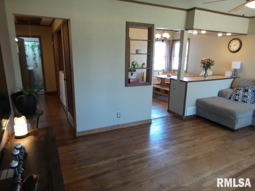 10621 Moss Street, Mossville, Illinois image 14