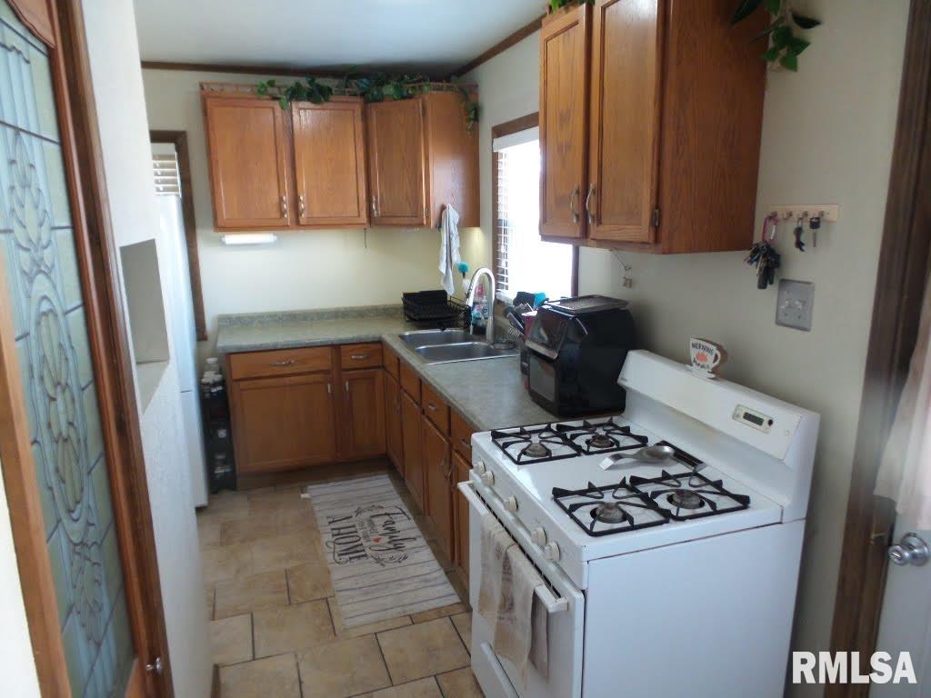 10621 Moss Street, Mossville, Illinois image 22
