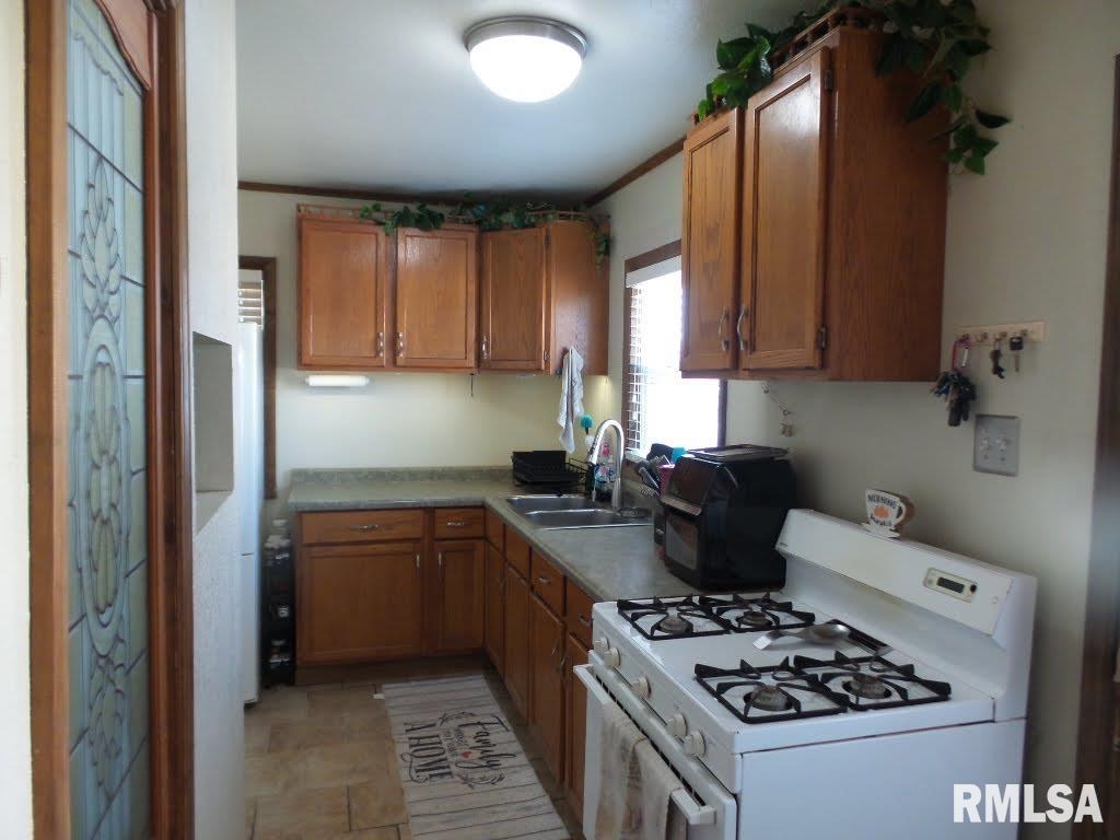 10621 Moss Street, Mossville, Illinois image 21