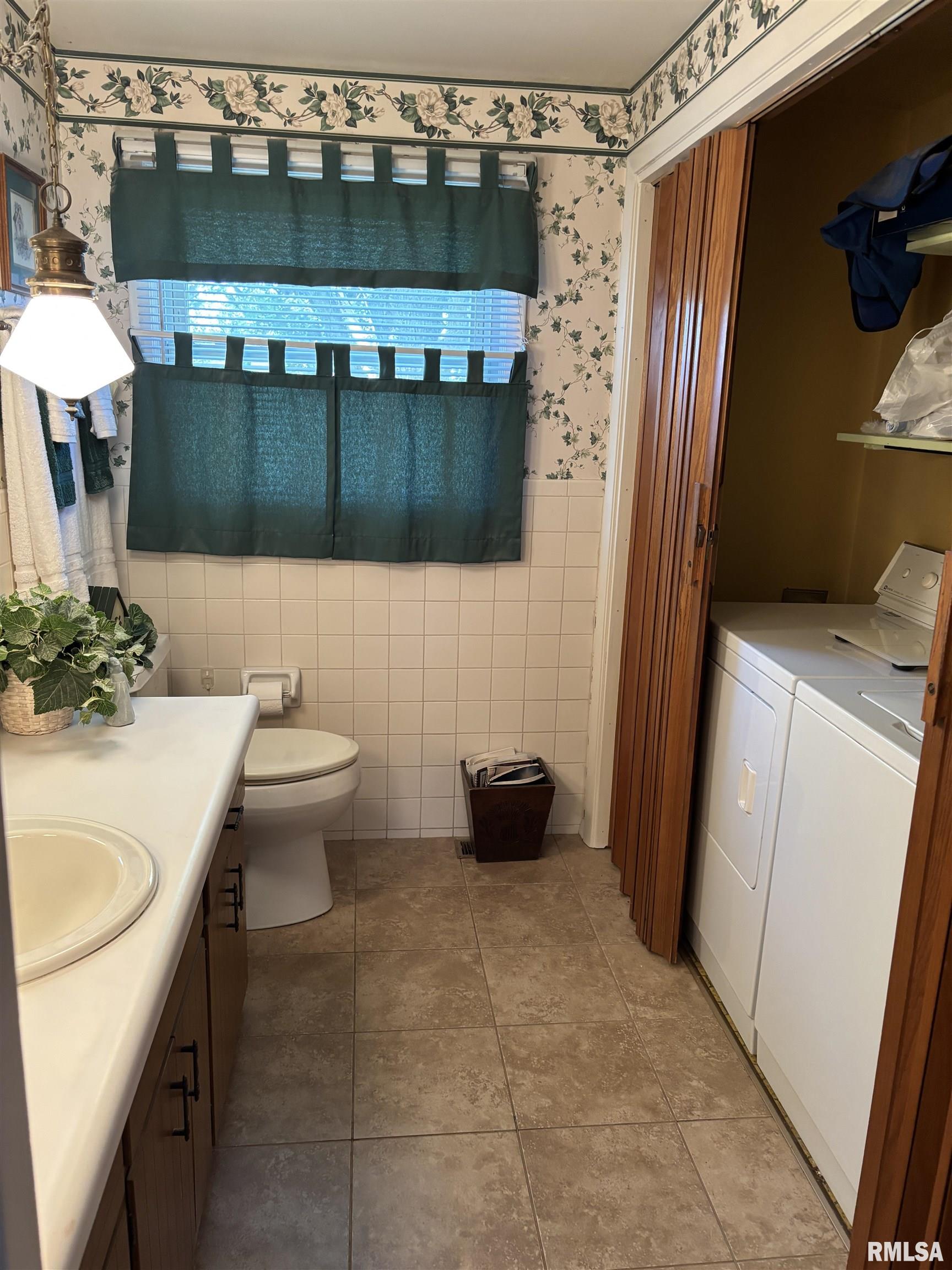 707 Yorkshire Court, Washington, Illinois image 19