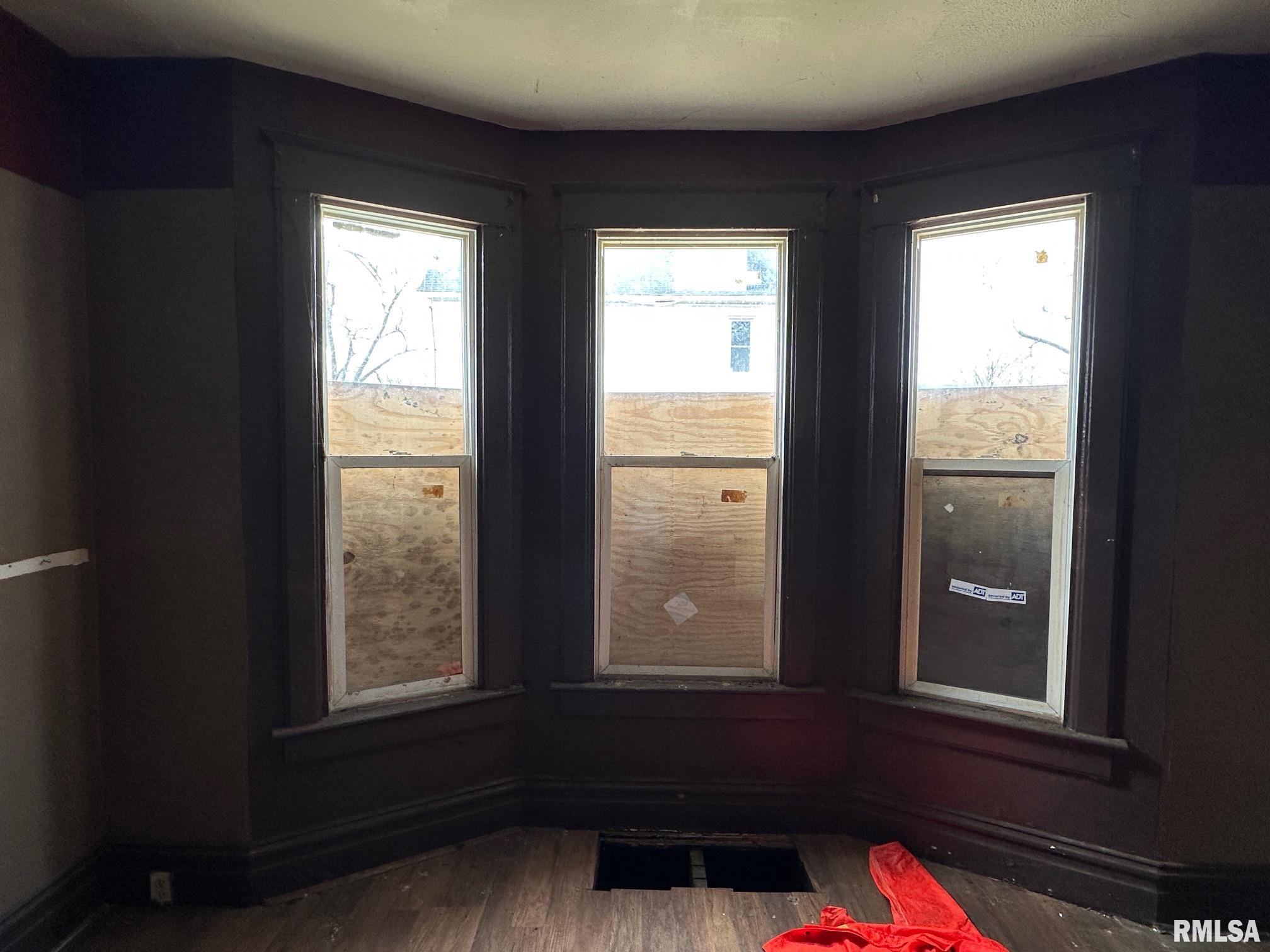 707 E Ravine Avenue, Peoria, Illinois image 9