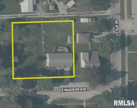 Homes For Sale - 706 E Madison Street<br/> Clark County, Casey, IL 62420