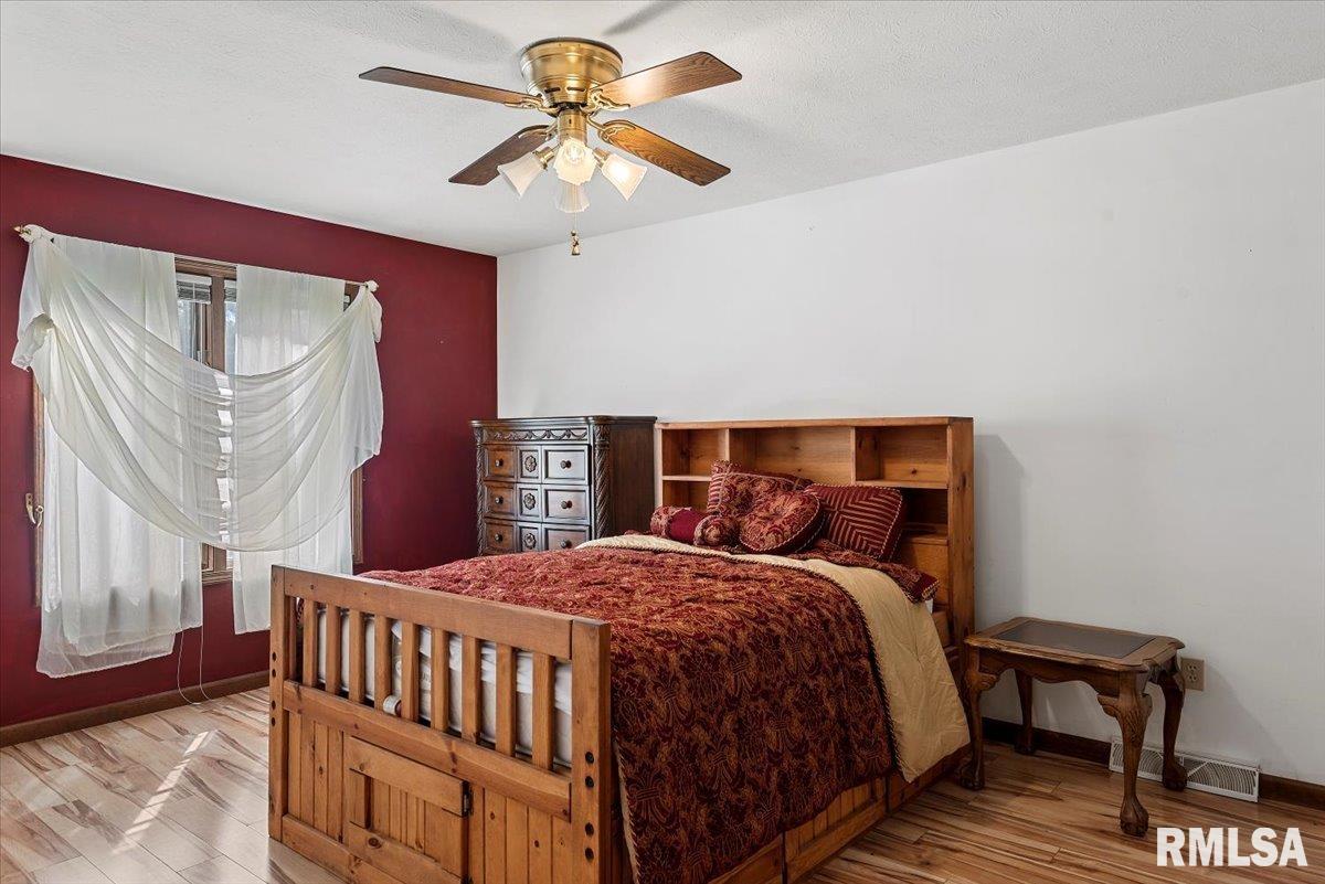 2408 Flaxen Mill Court, Springfield, Illinois image 15
