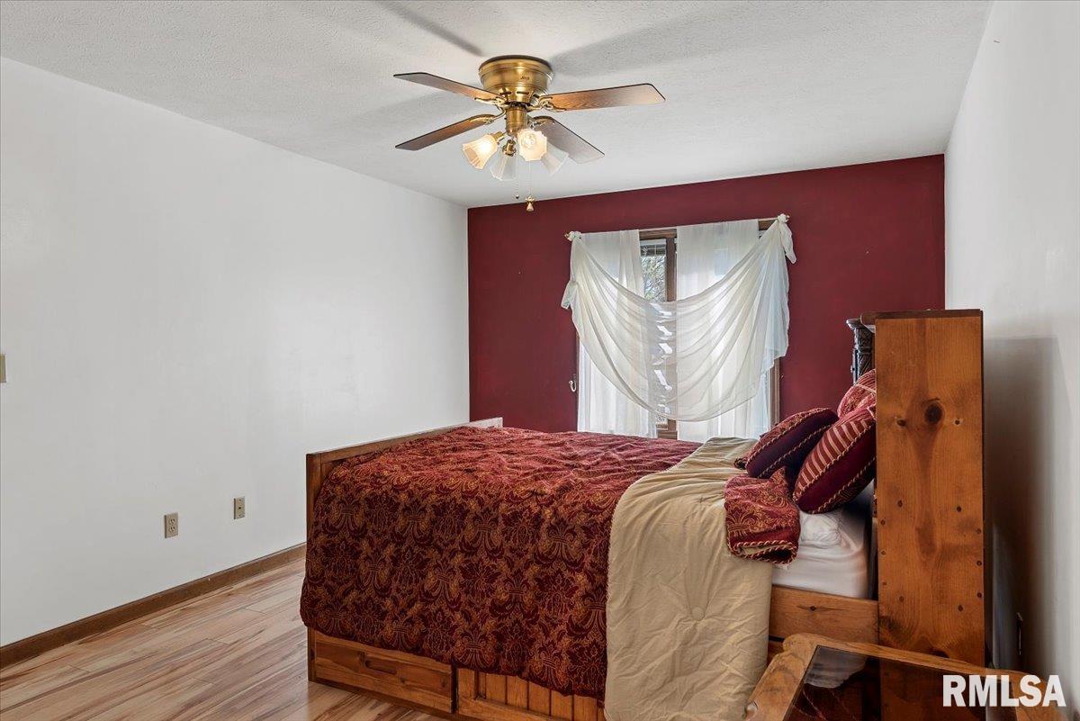 2408 Flaxen Mill Court, Springfield, Illinois image 16