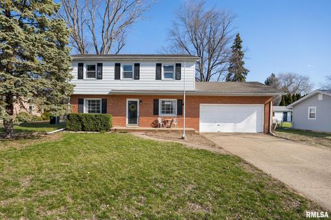 Homes For Sale - 1109 E Brookhill Road<br/> Peoria County, Peoria, IL 61615