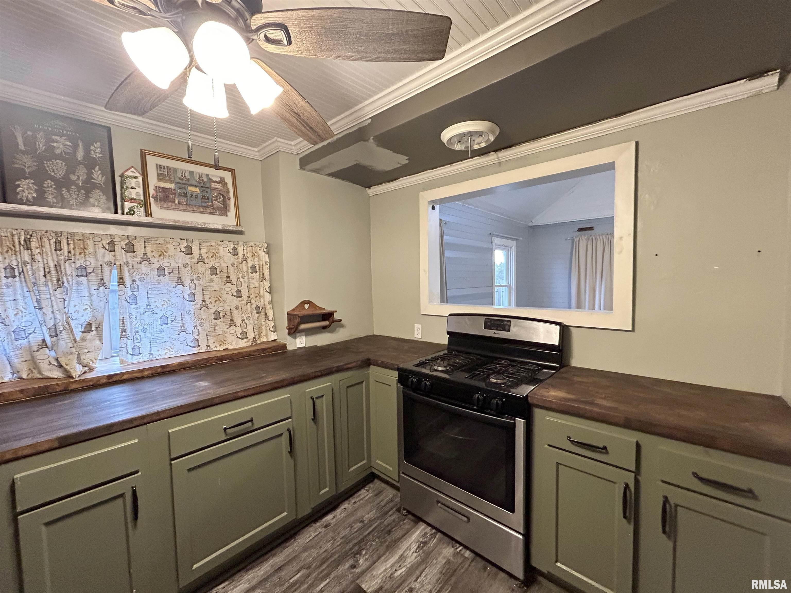 104 Oaklawn Terrace, Creve Coeur, Illinois image 7